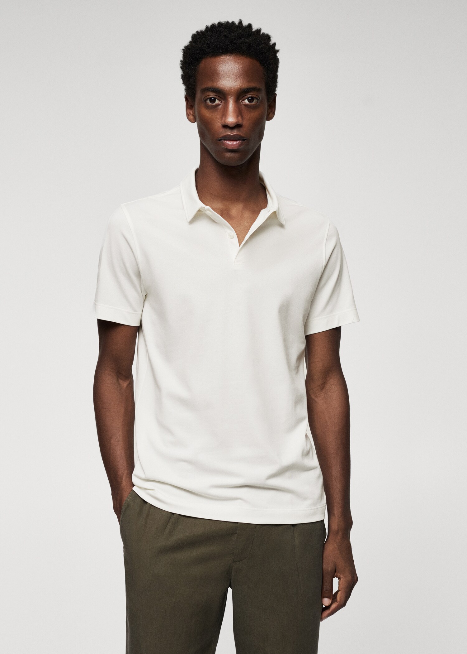 Polo slim fit algodón piqué textura - Plano medio