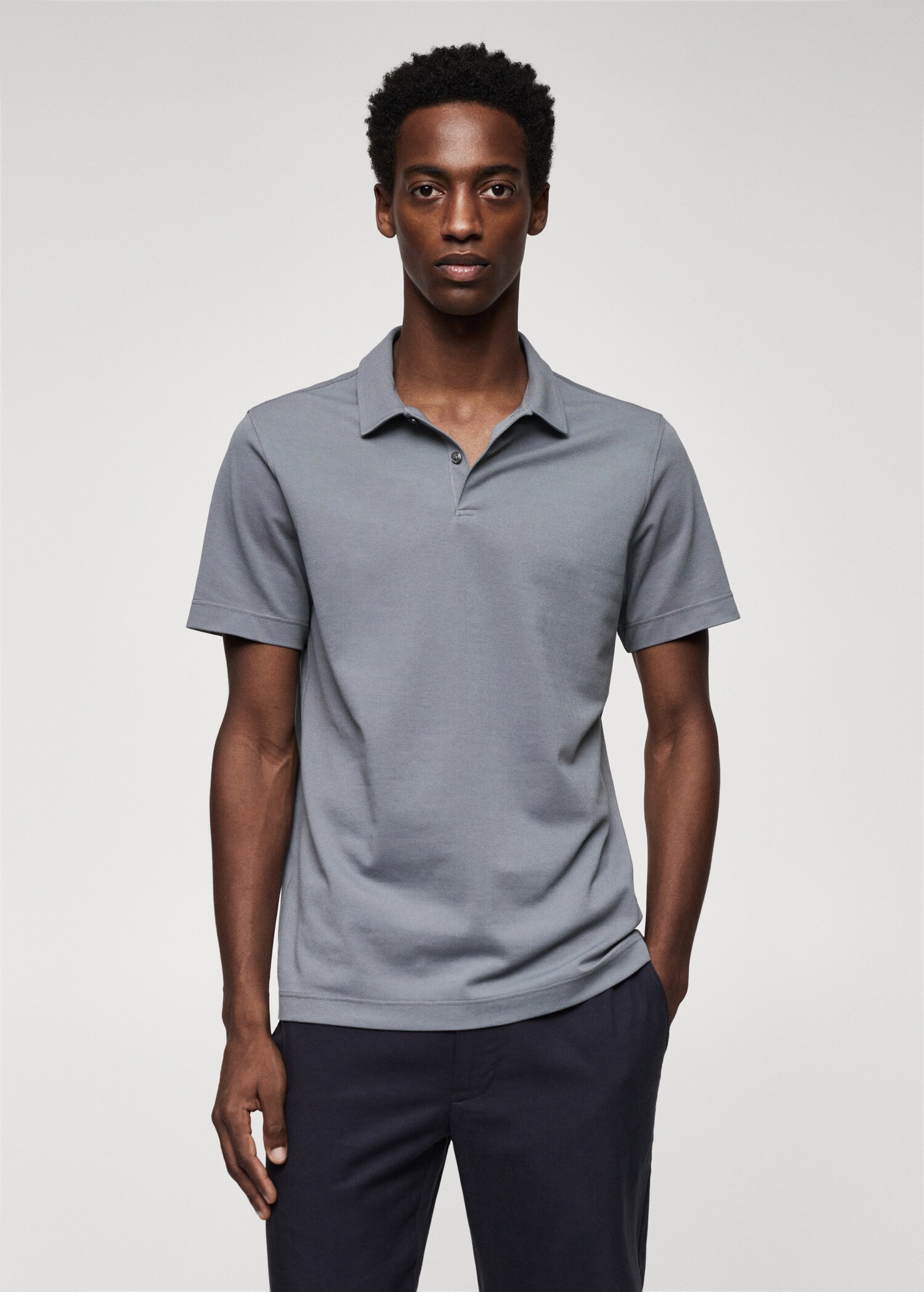 Polo slim fit algodón piqué textura - Plano medio