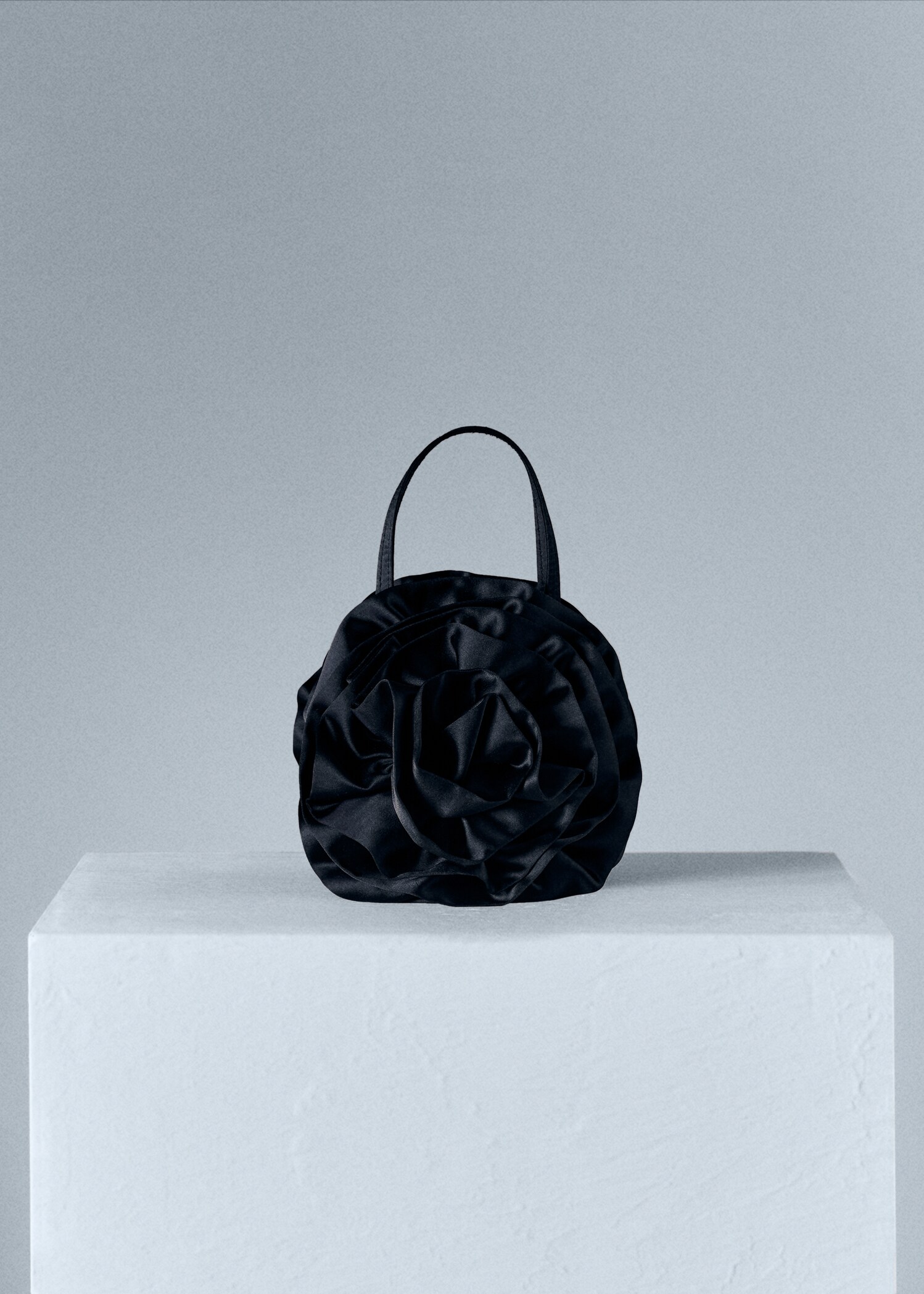Tasche mit Maxi-Blume - Artikel ohne Model