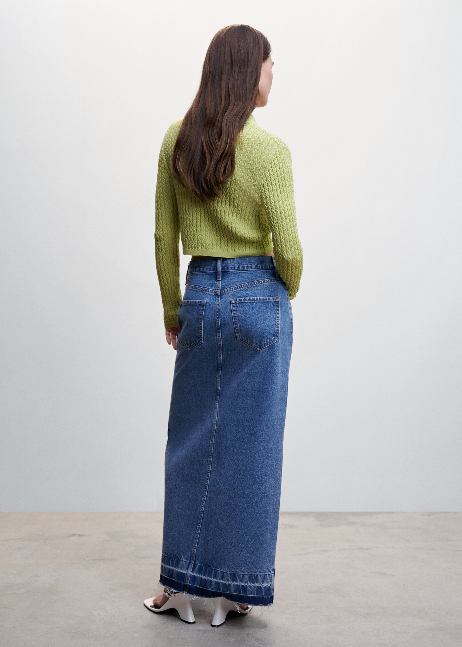 Cable-knit cropped cardigan - Reverse of the article