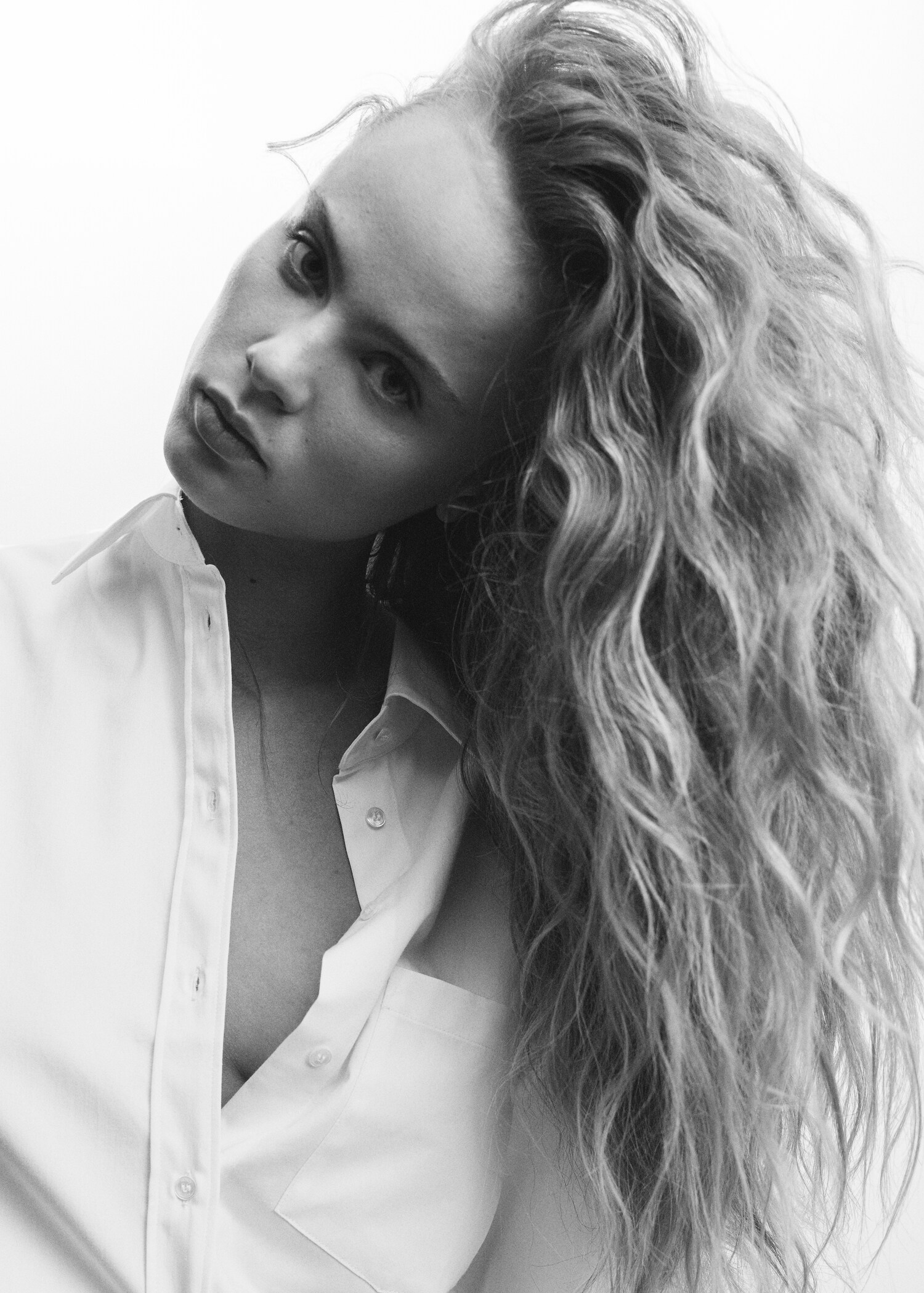 Shirt with adjustable back Woman MANGO OUTLET United Kingdom