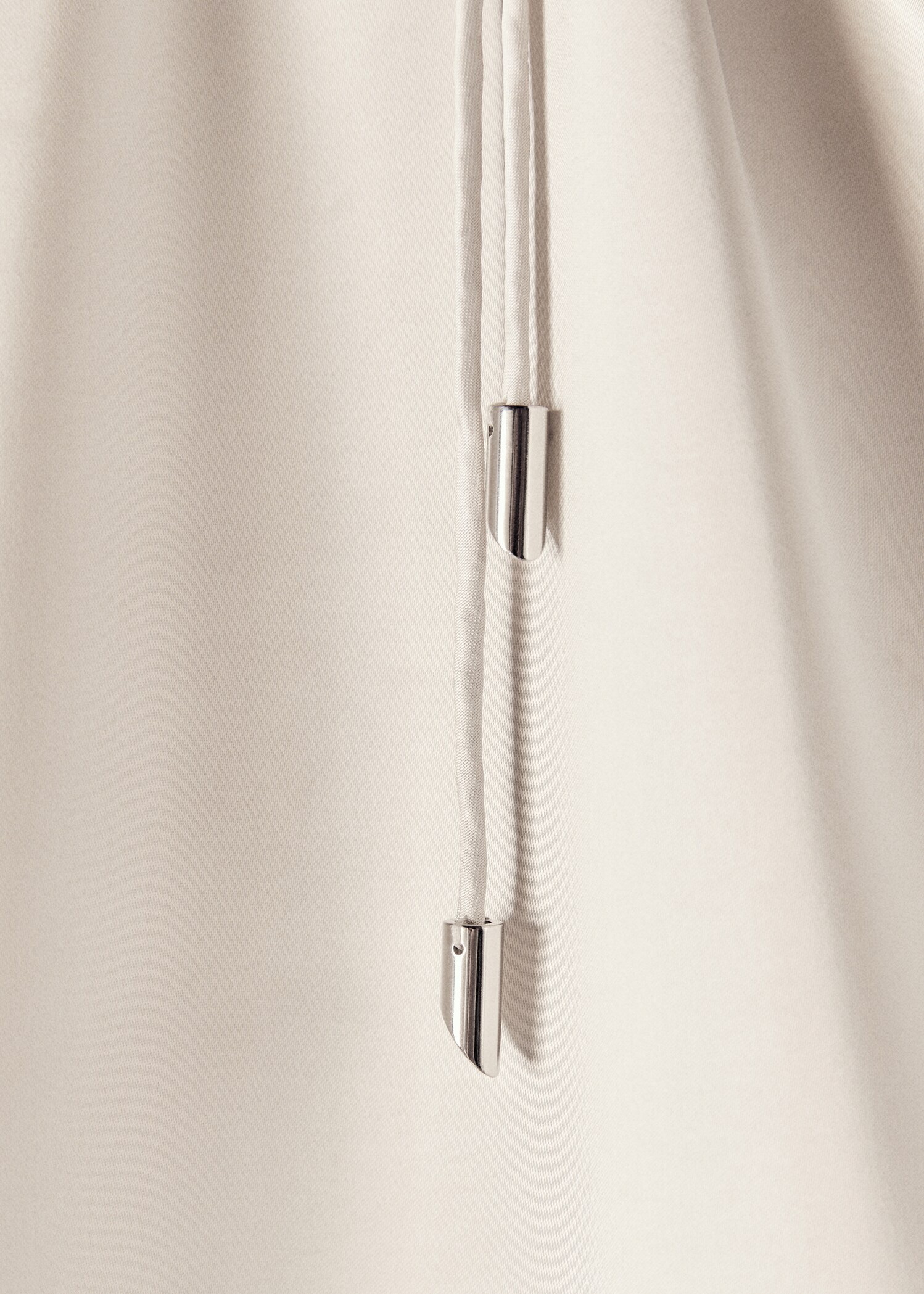 Robe en satin à col rigide - Détail de l'article 8