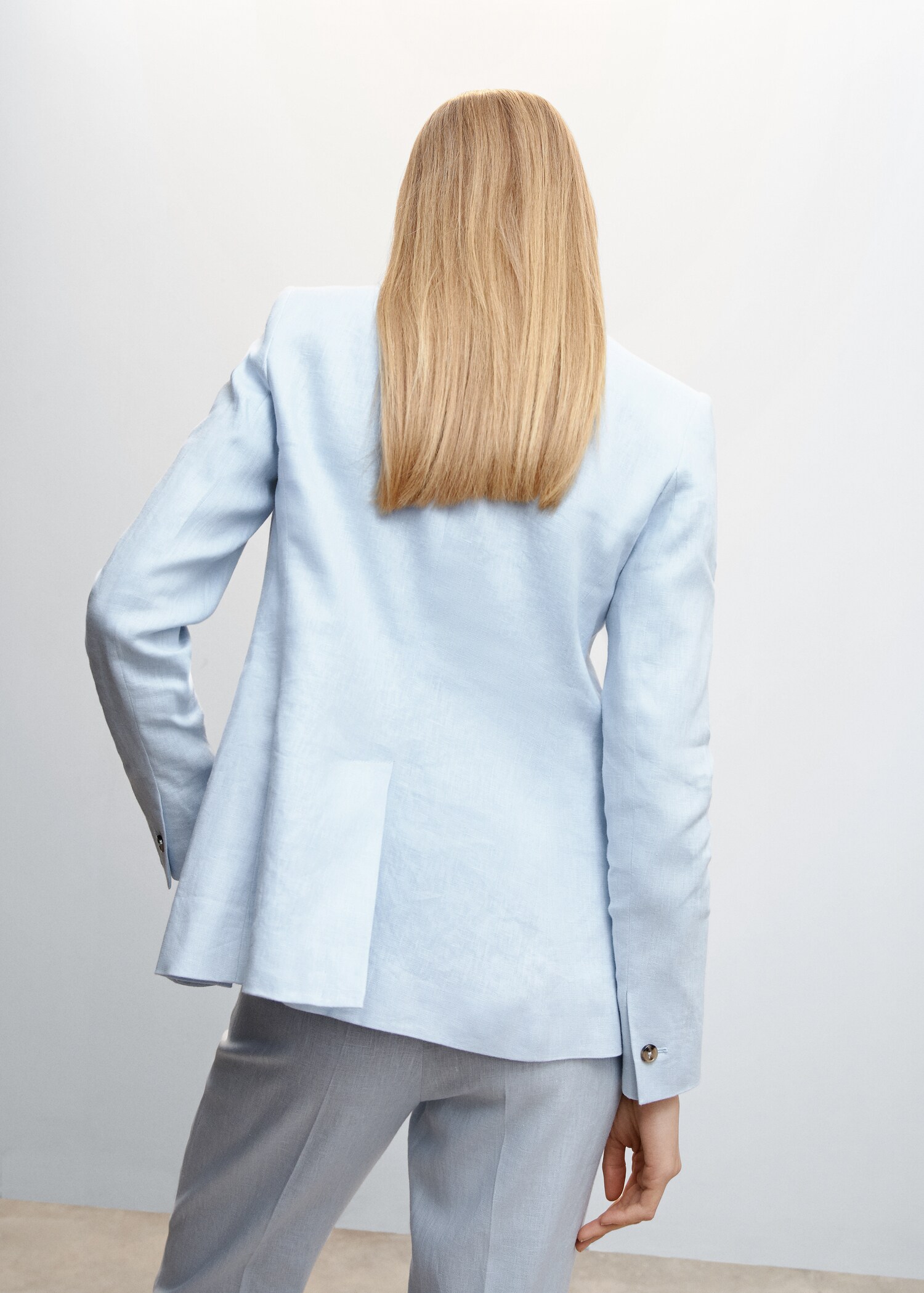 Blazer suit 100% linen - Reverse of the article