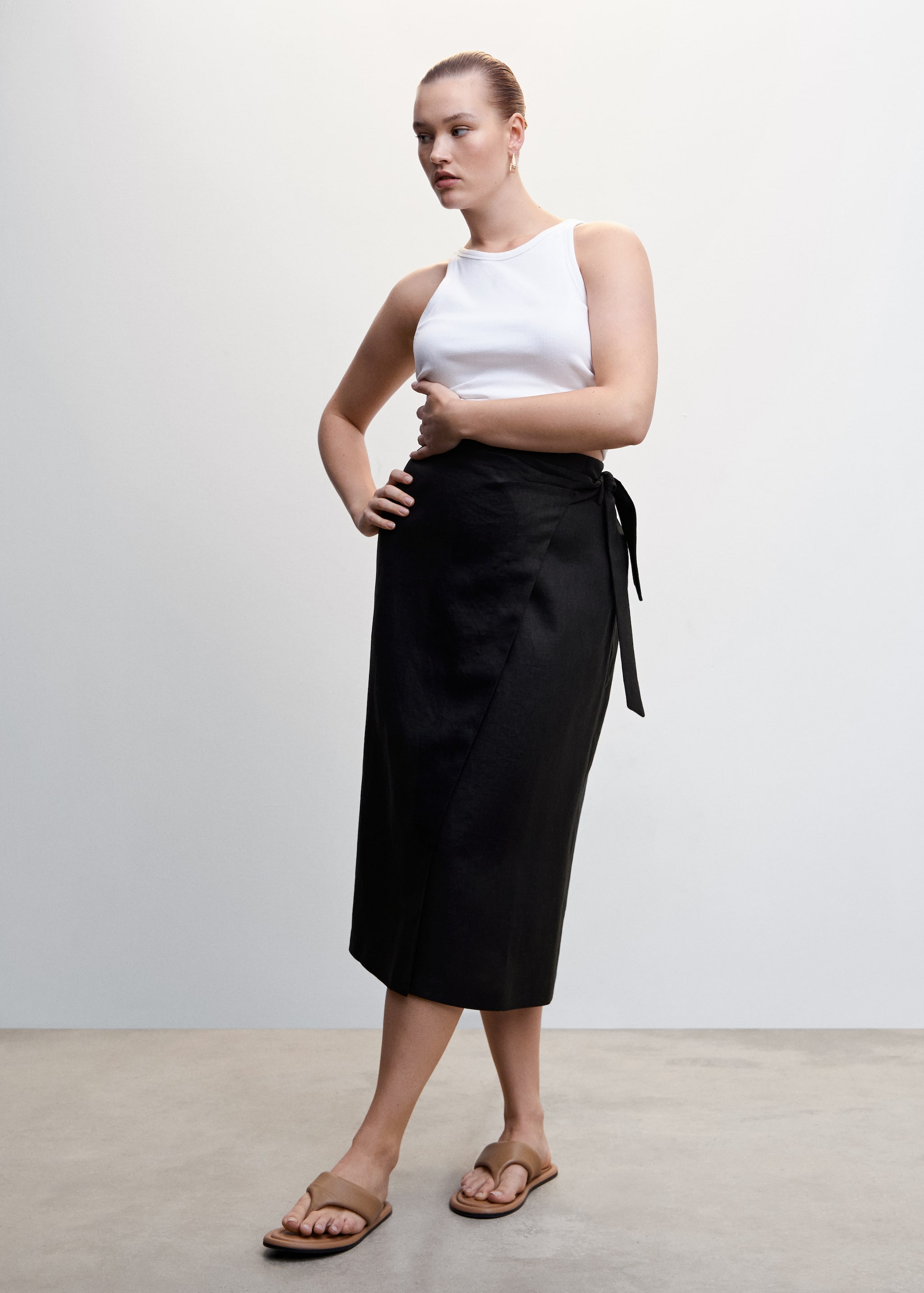 Linen-blend wrap skirt - Details of the article 3