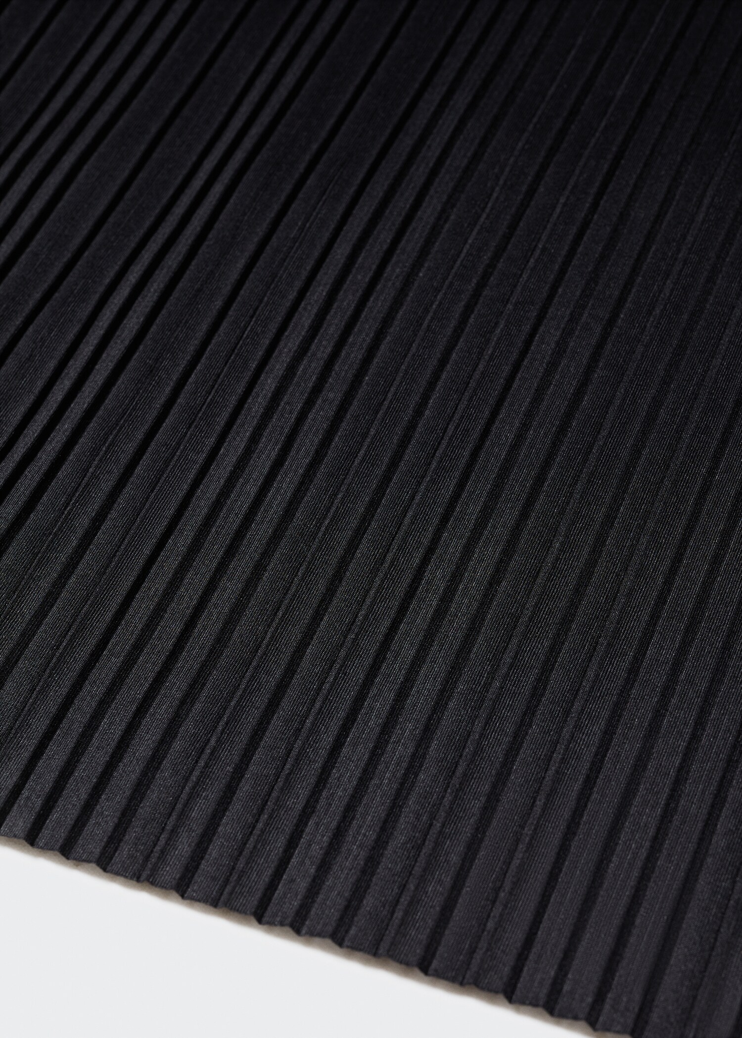 Pleated long dress - Details of the article 8