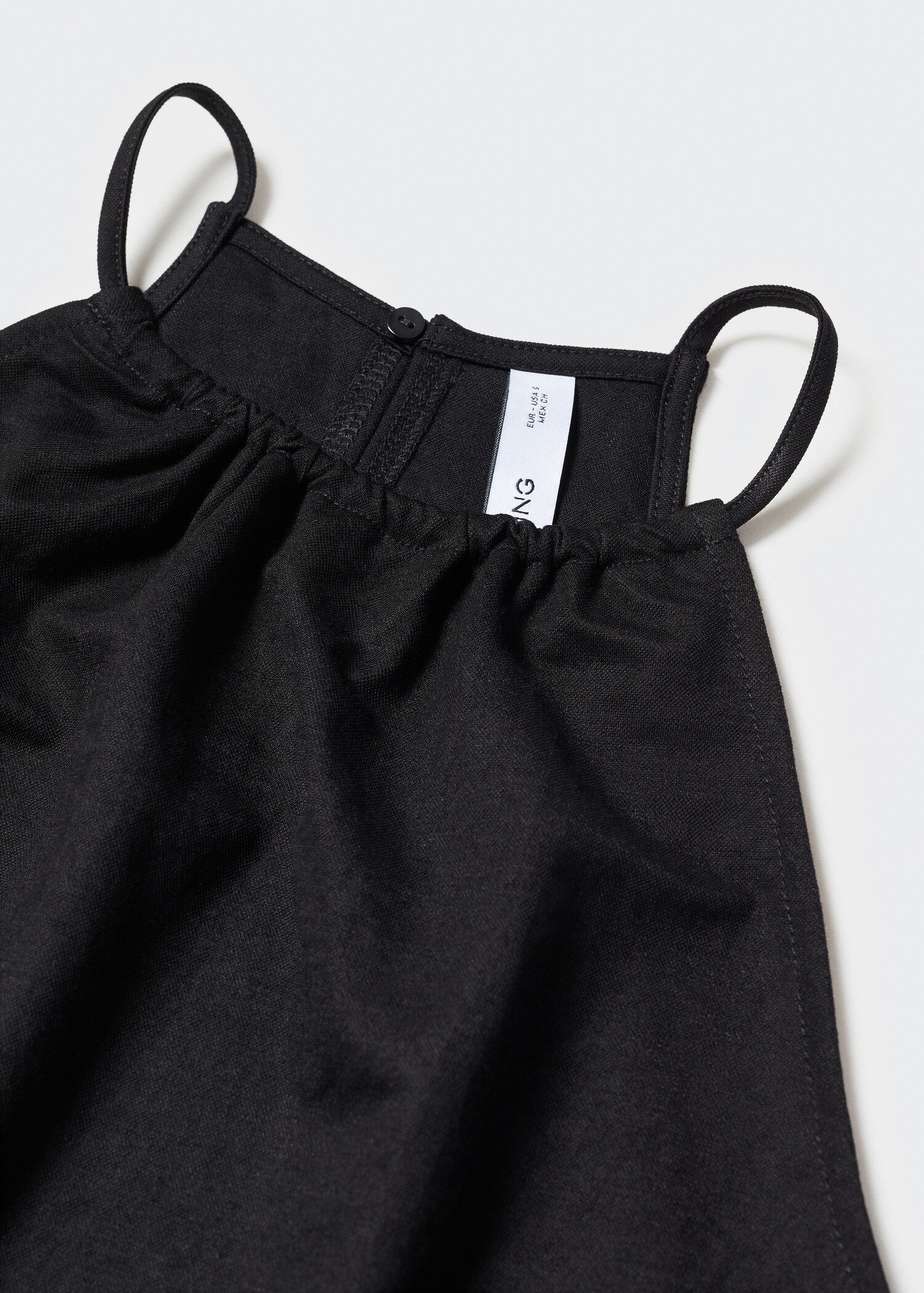 Crop top with halter neck - Details of the article 8