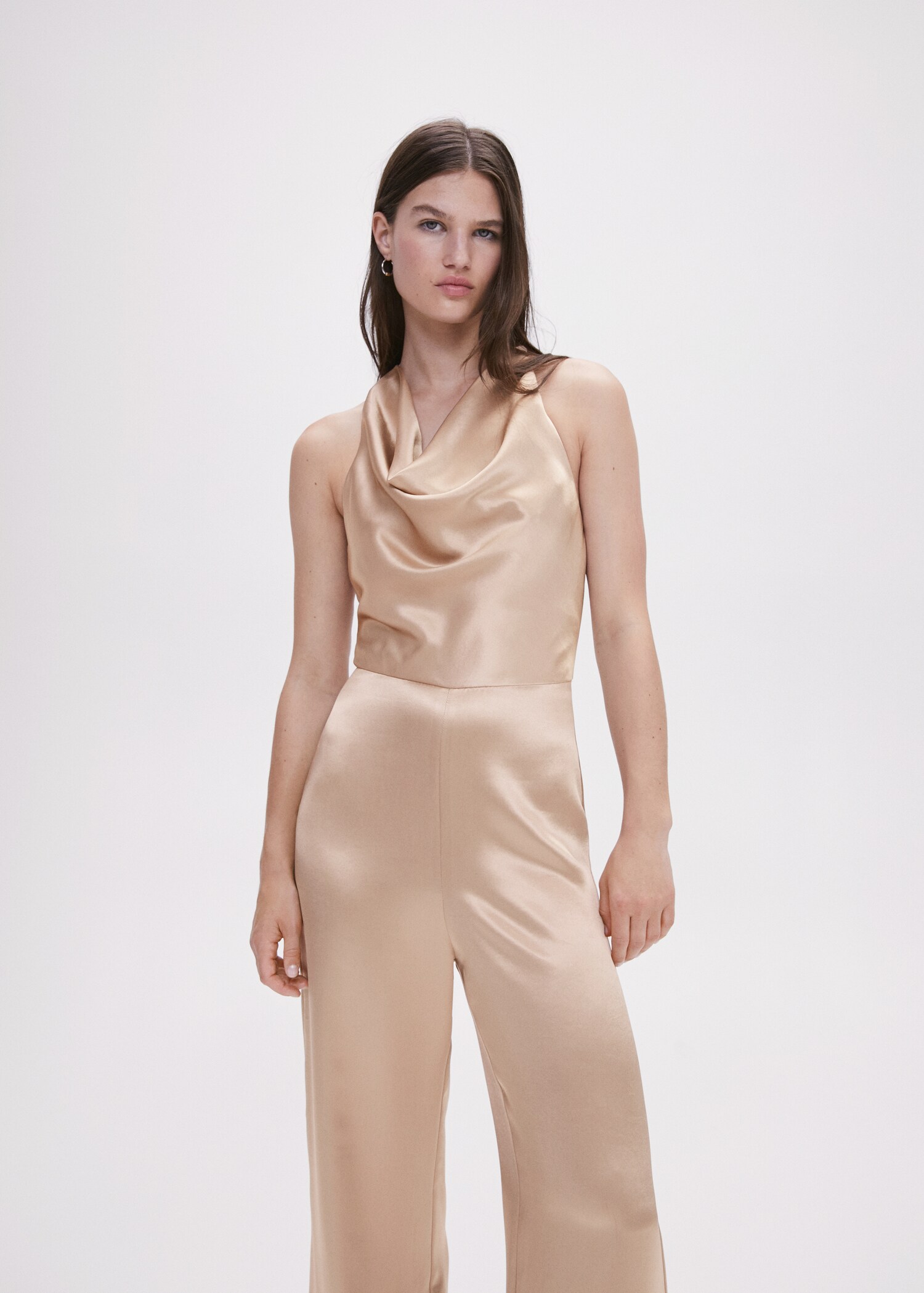 Satin jumpsuit with draped neckline - Medium plane