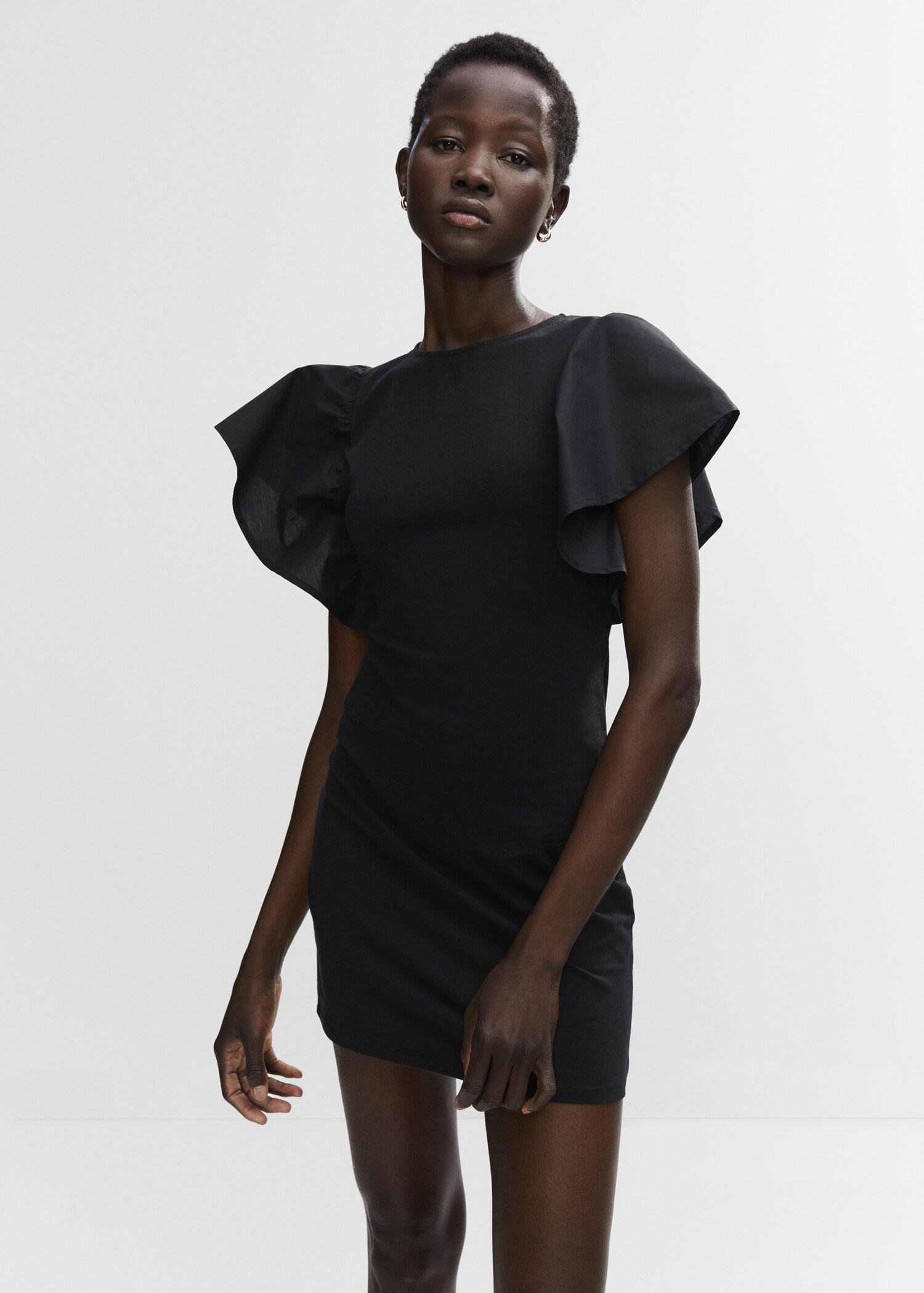 Vestido detalle mangas - Plano medio