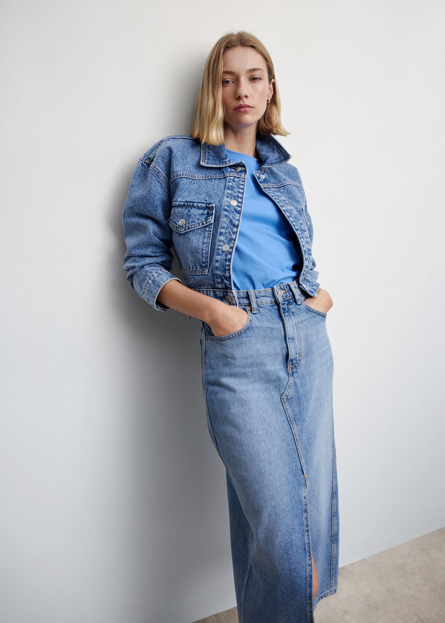 Ruffled sleeve T-shirt - Details of the article 2