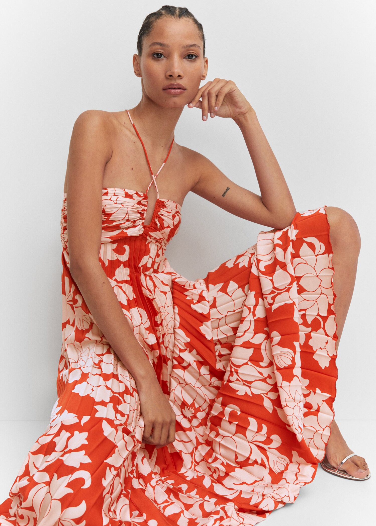 Vestido plisado cuello halter - Detalle del artículo 2
