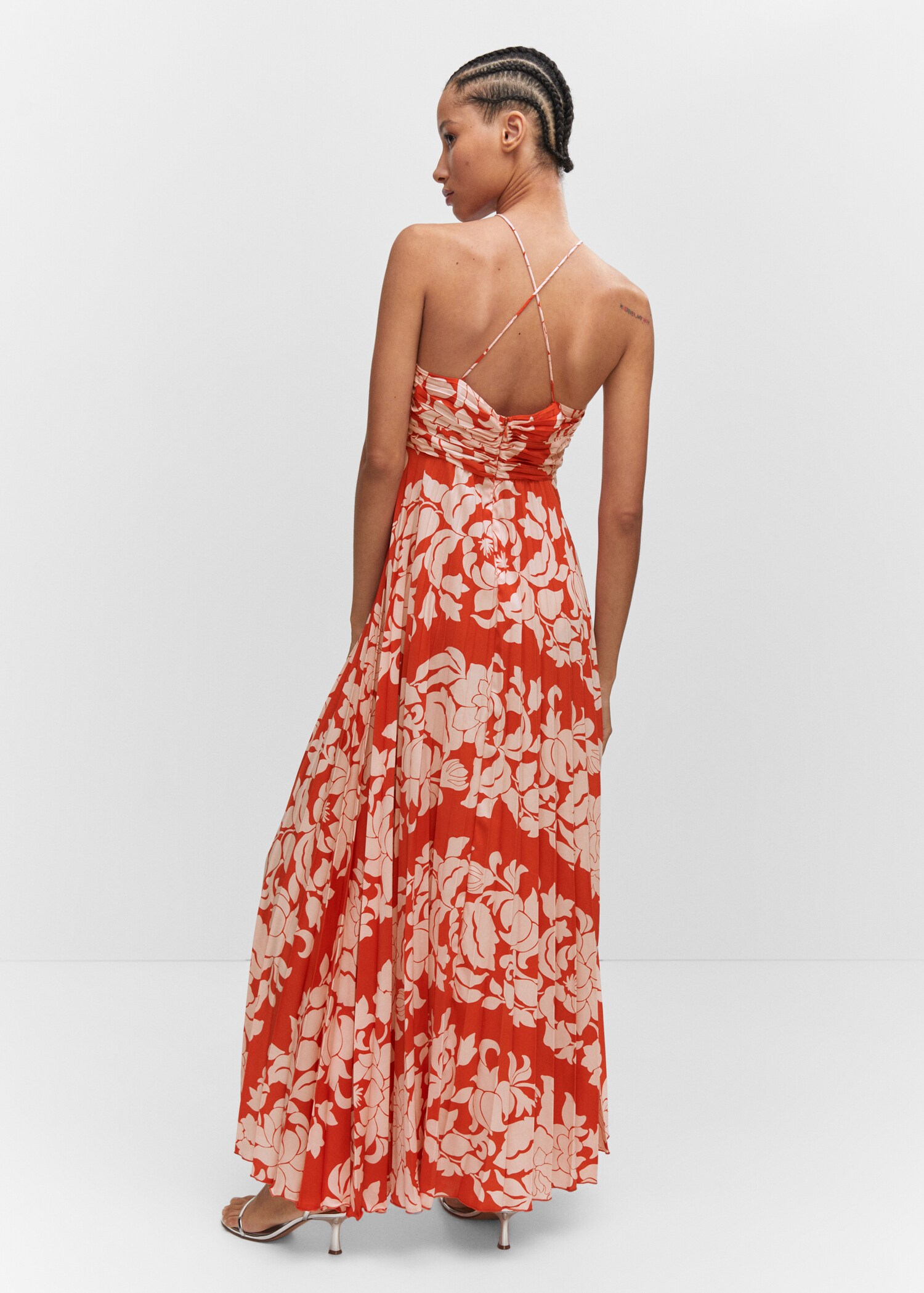 Vestido plisado cuello halter - Reverso del artículo