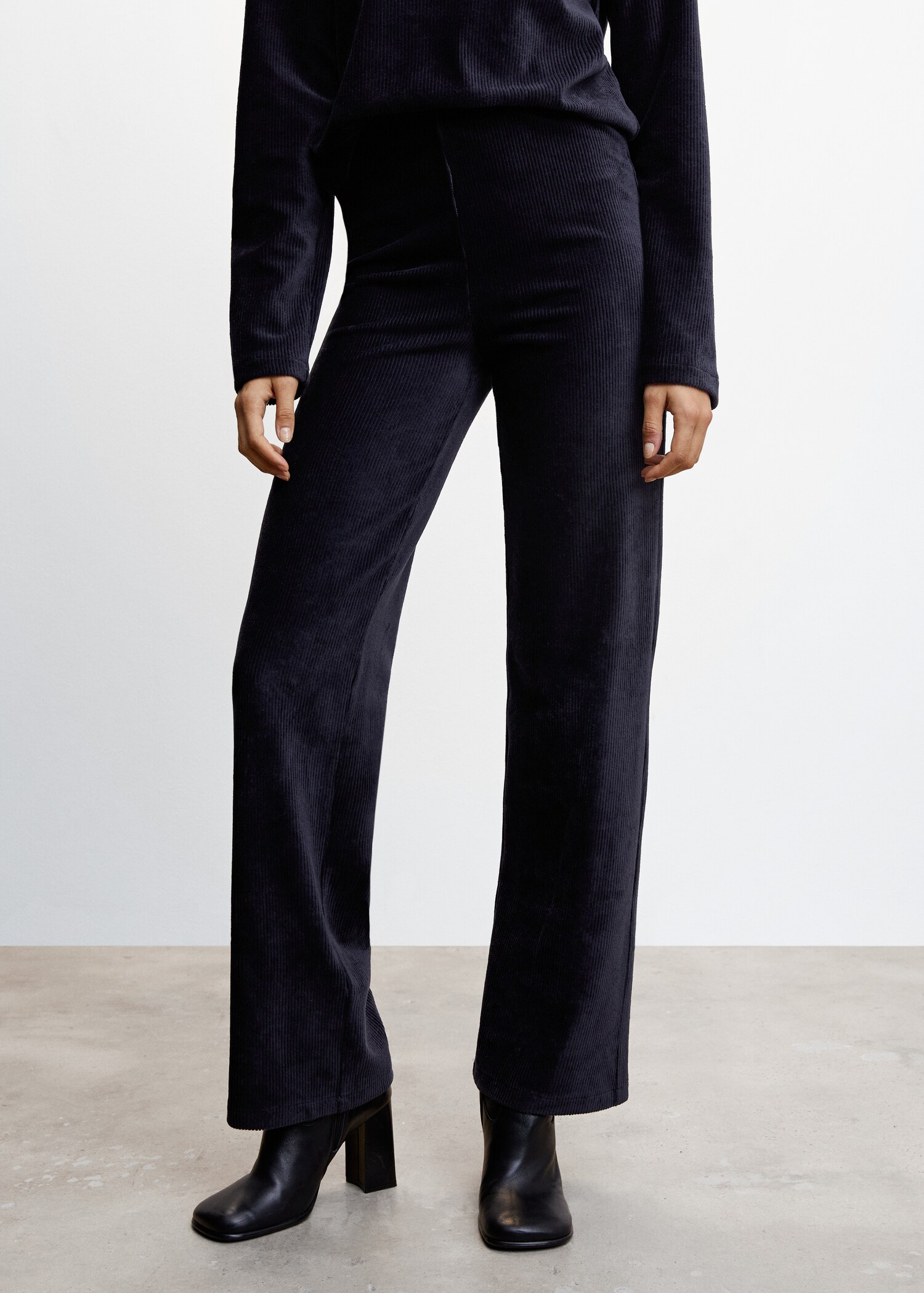 Corduroy trousers with elastic waist - Medium plane