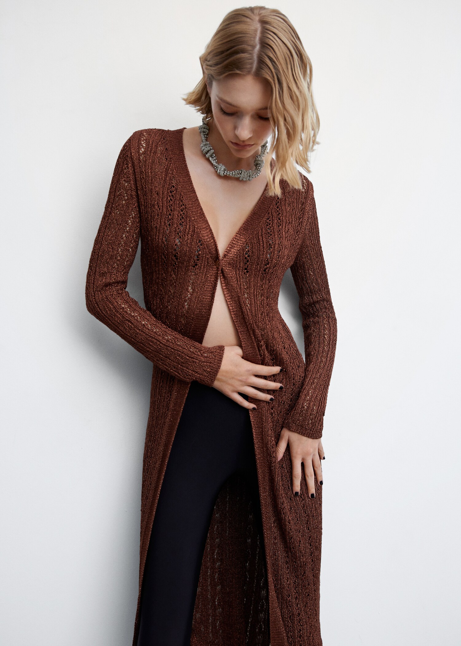 Lång hålstickad cardigan - Detaljer om artikeln 1