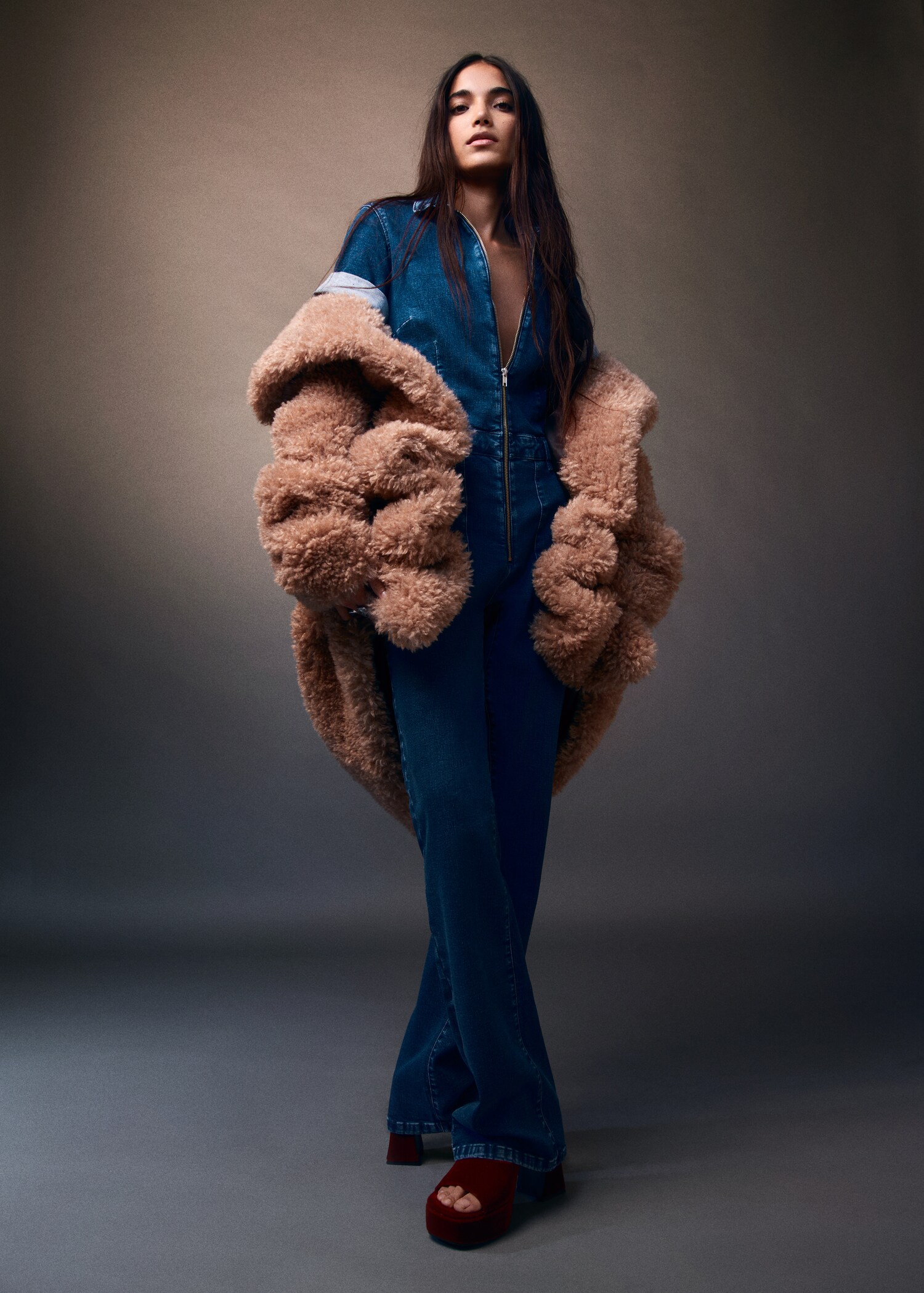 Denim jumpsuit with zipper - Details of the article 6
