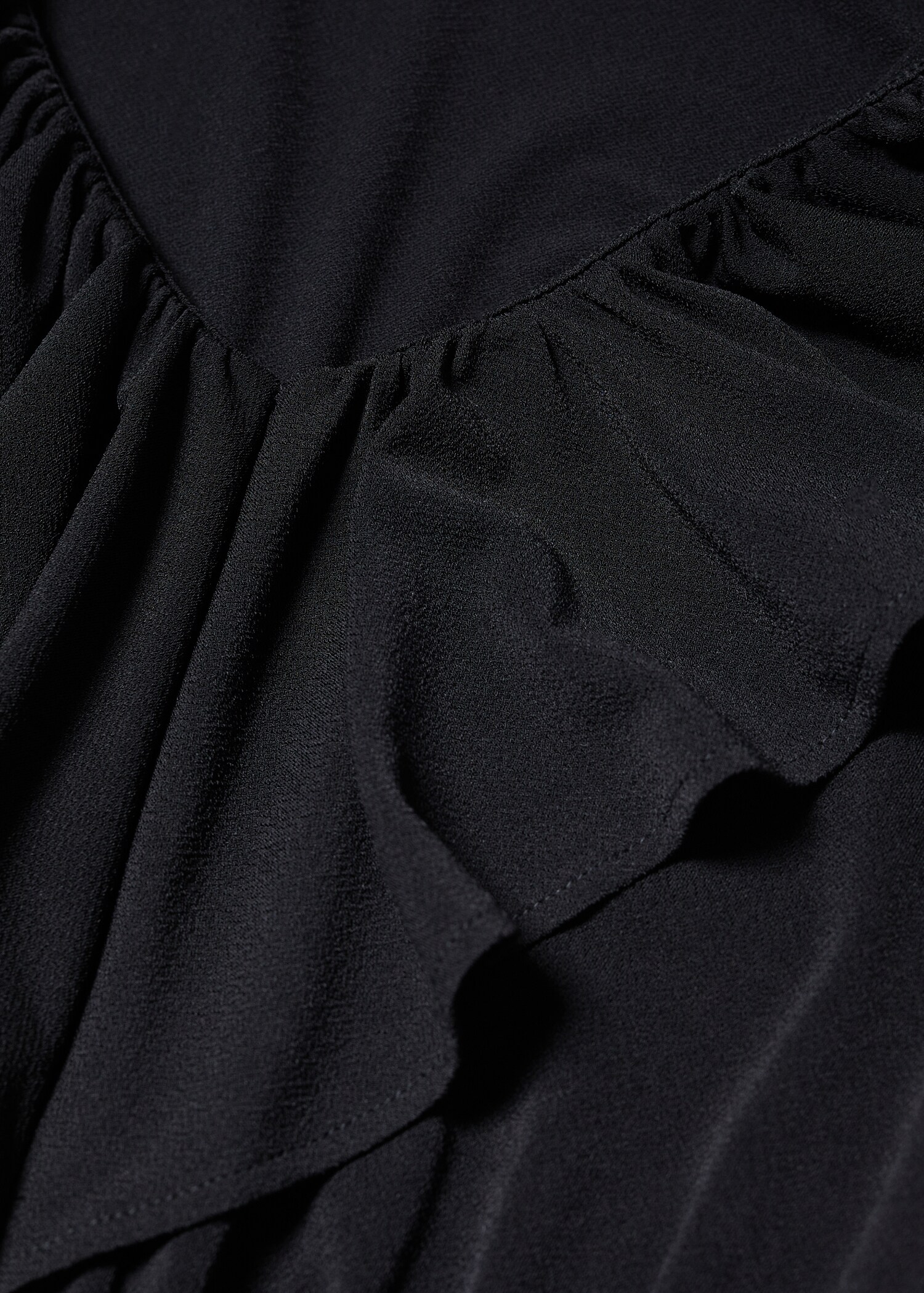 Short ruffled dress - Details of the article 8