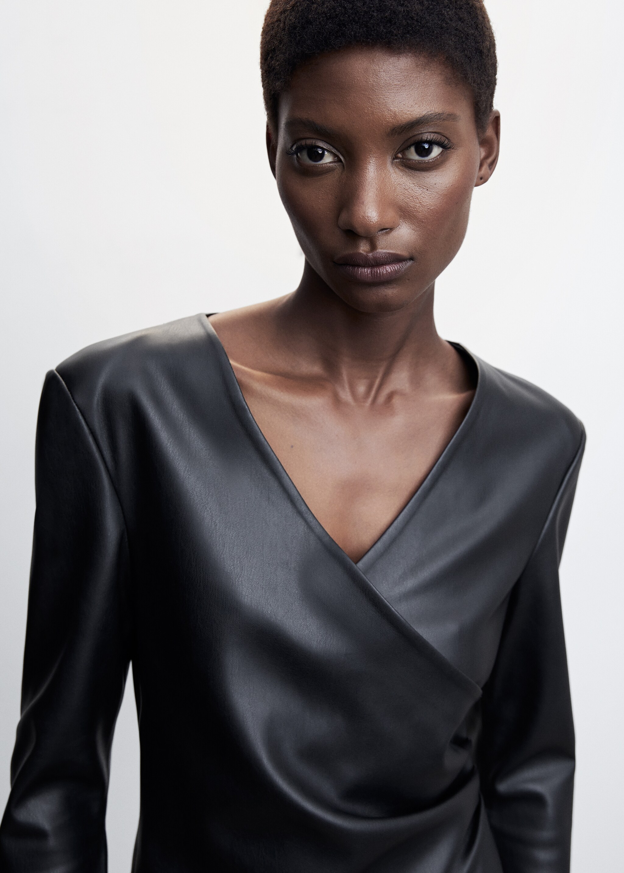 Leather-effect wrap dress - Details of the article 1
