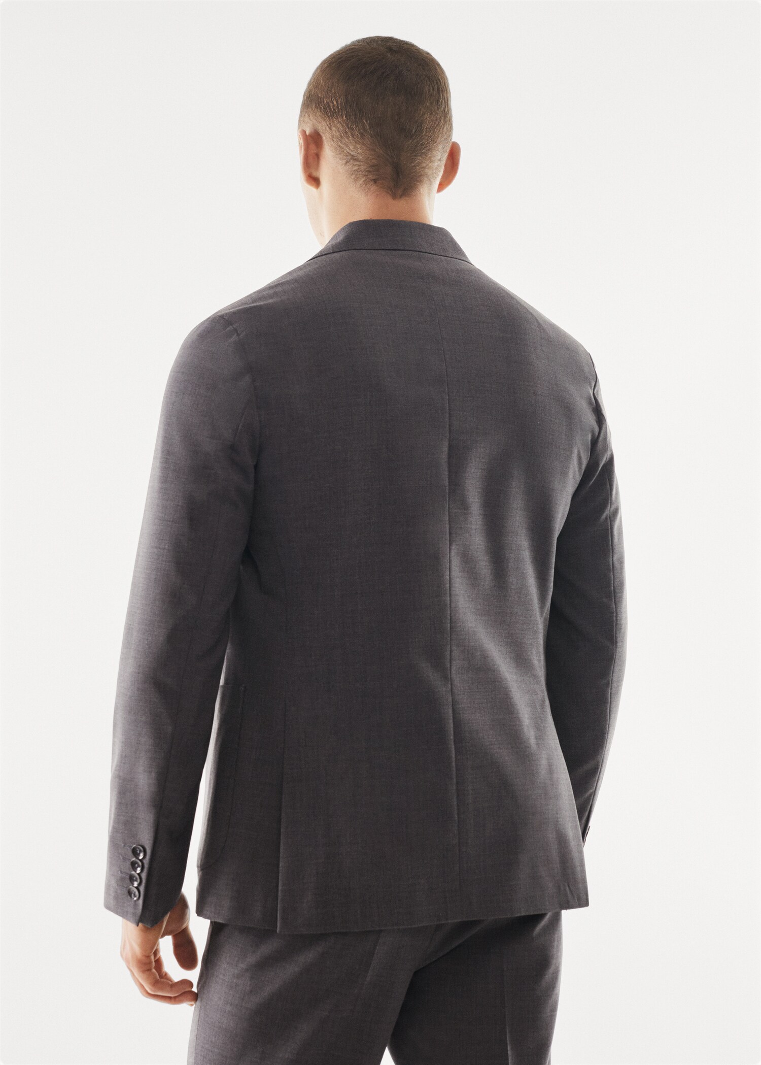 Breathable slim-fit suit jacket - Reverse of the article