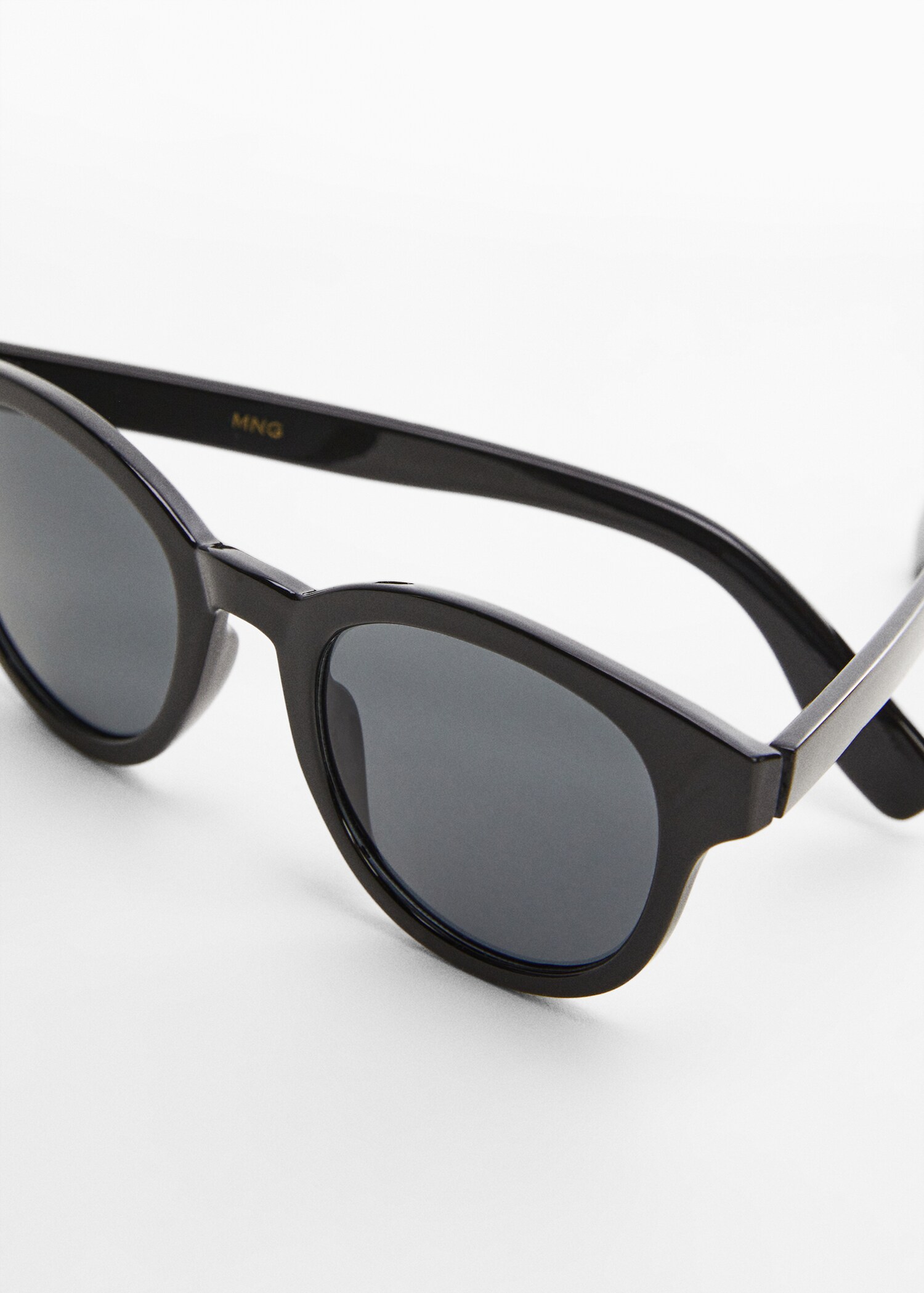 Sonnenbrille mit Azetatfassung - Detail des Artikels 5