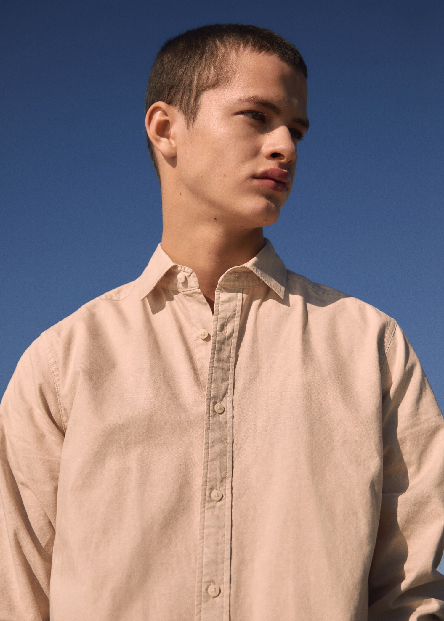 Essential cotton-blend shirt - Details of the article 6