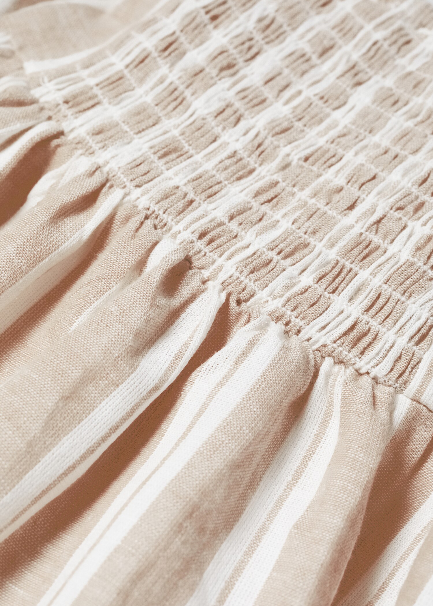 Striped ruffle dress - Details of the article 0