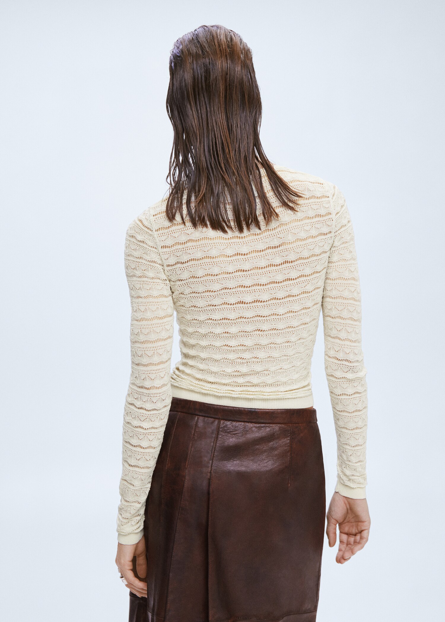 Openwork knit sweater - Reverse of the article