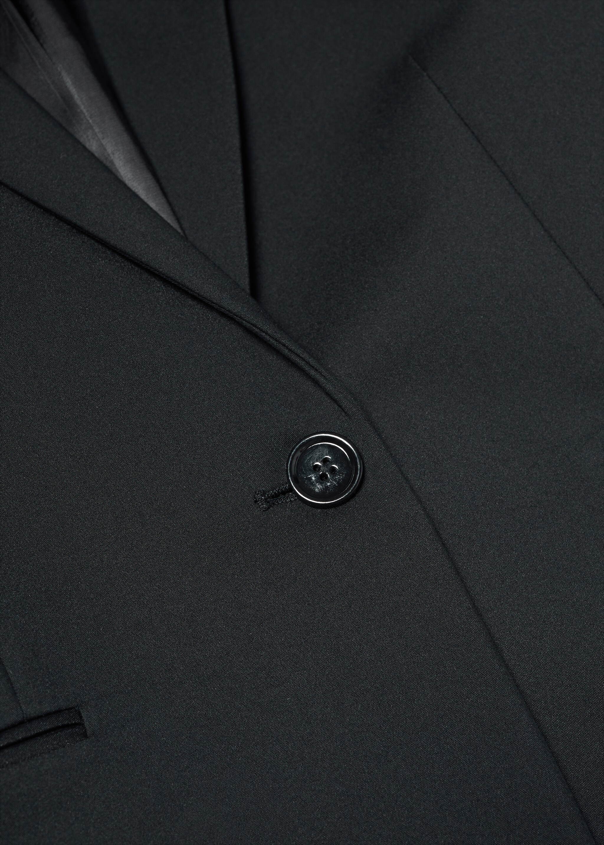 Fitted suit jacket with pocket  - Details of the article 8