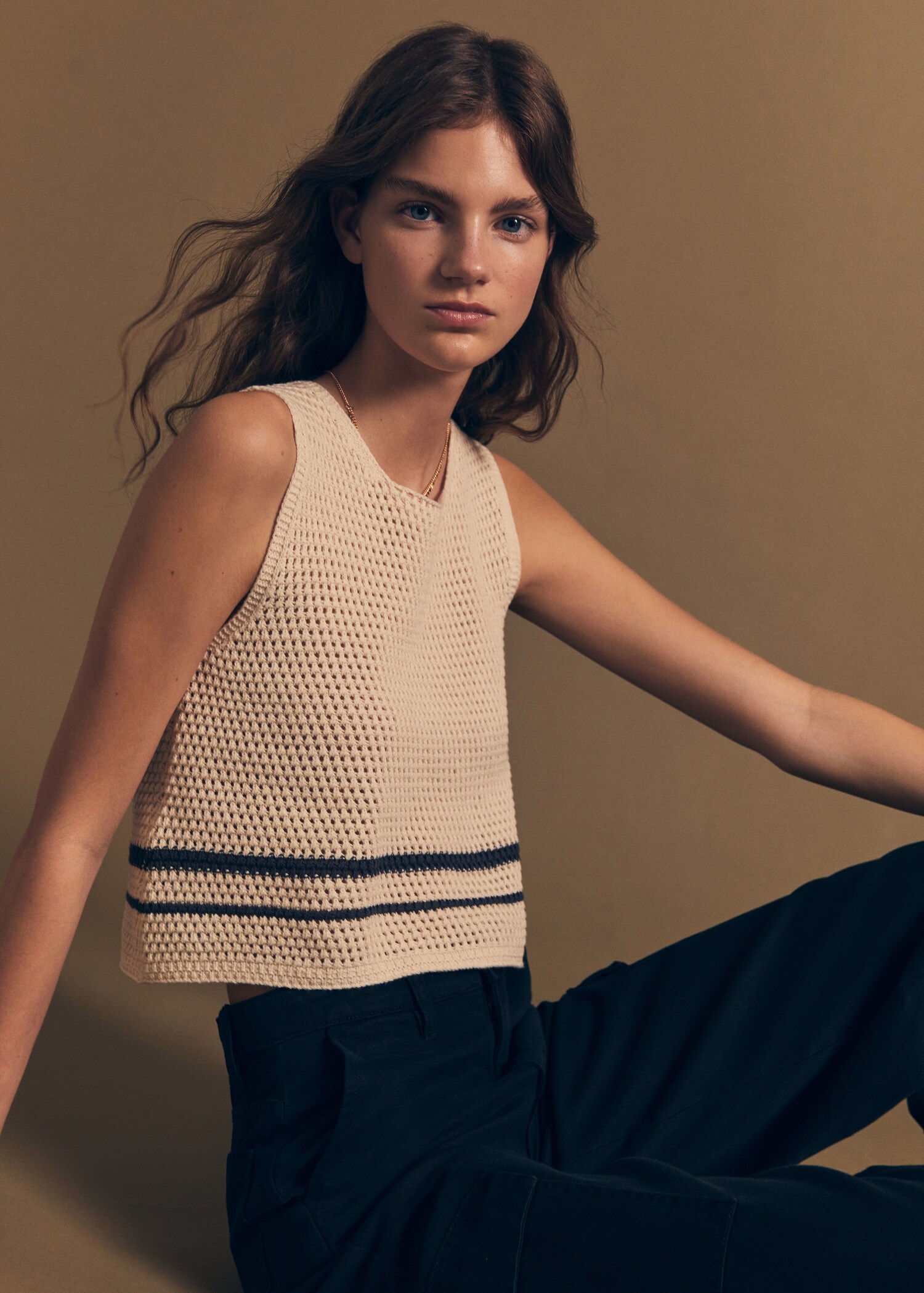 Stricktop mit Lochmuster - Detail des Artikels 5