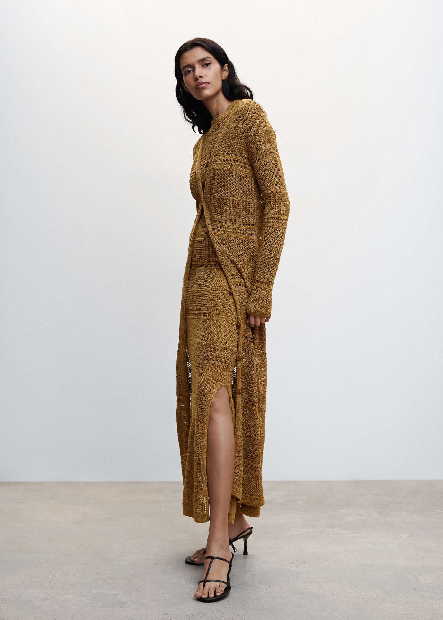 Knitted dress with open back - Details of the article 6