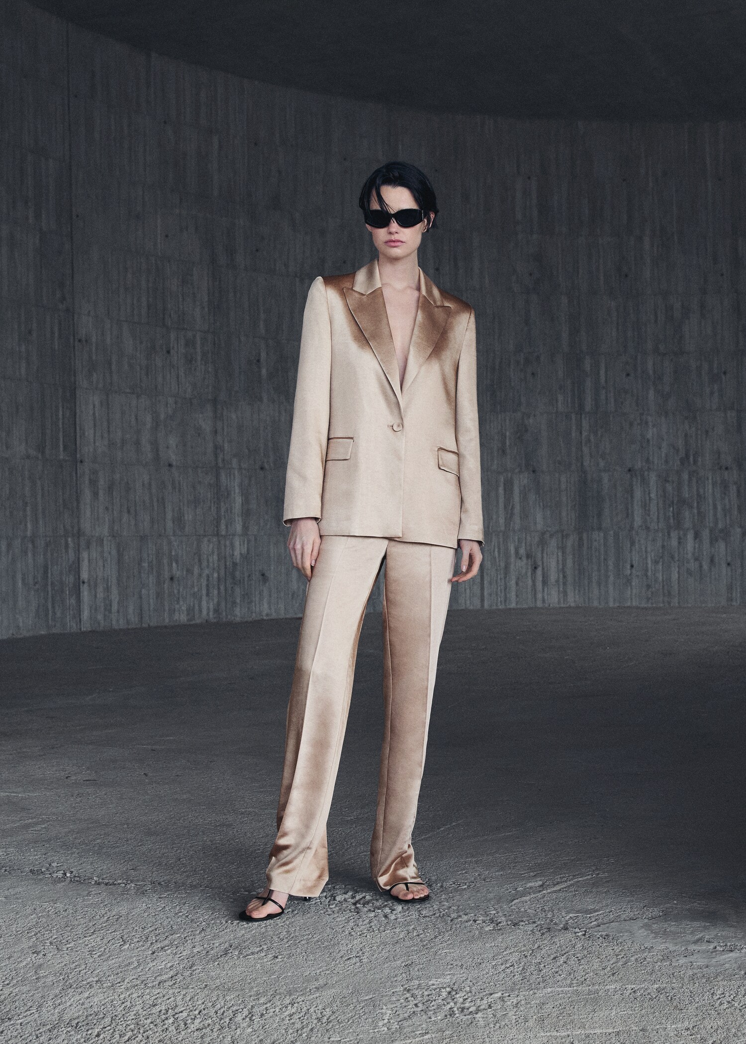 Satin pants with elastic waist - Details of the article 6