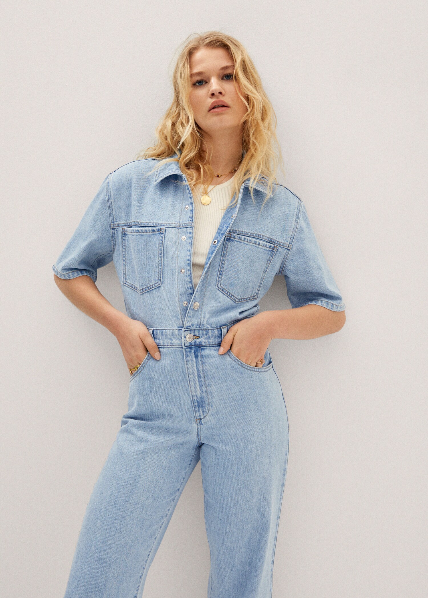 Langer Jeans-Overall - Mittlere Ansicht