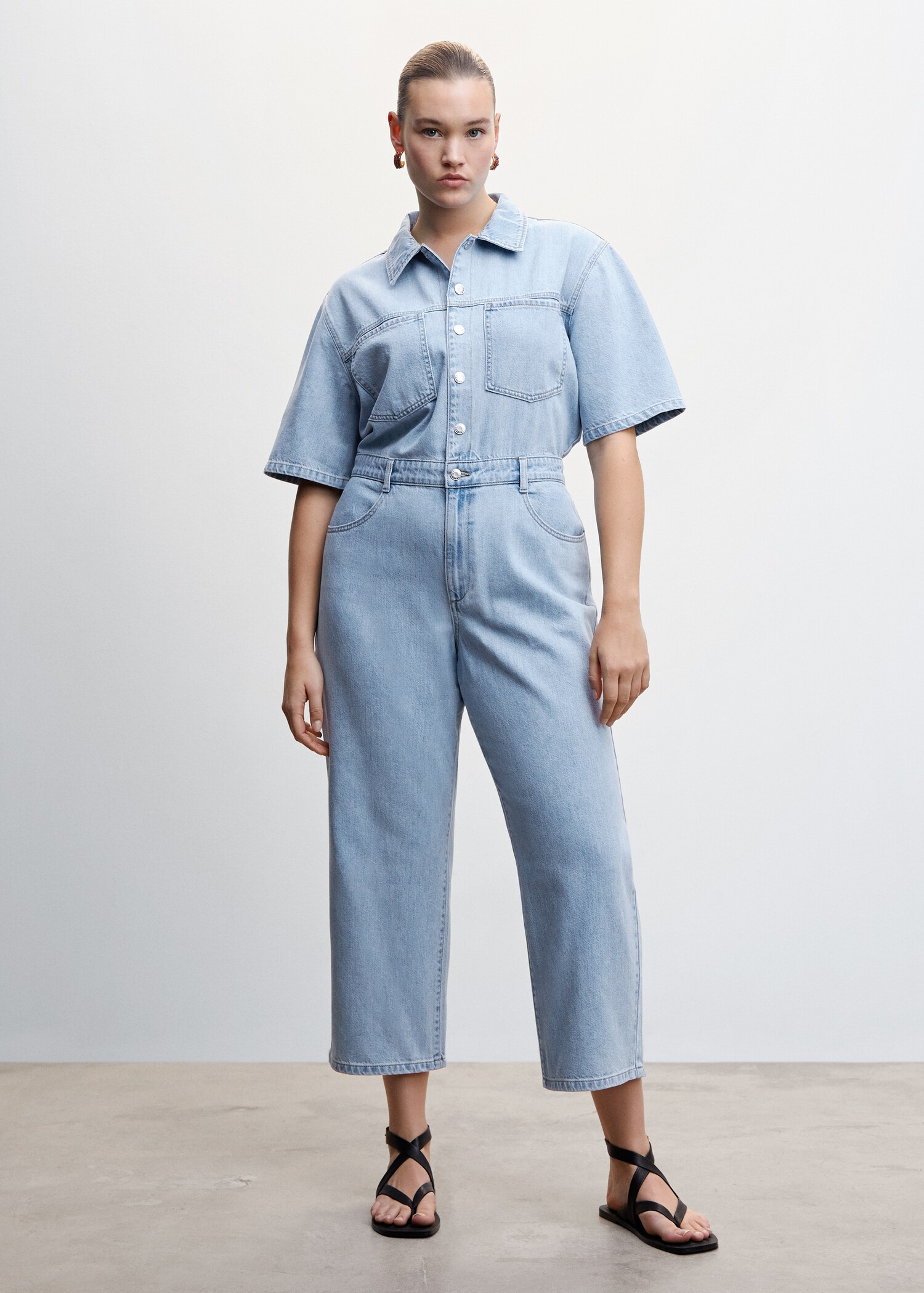 Long denim jumpsuit - Details of the article 3