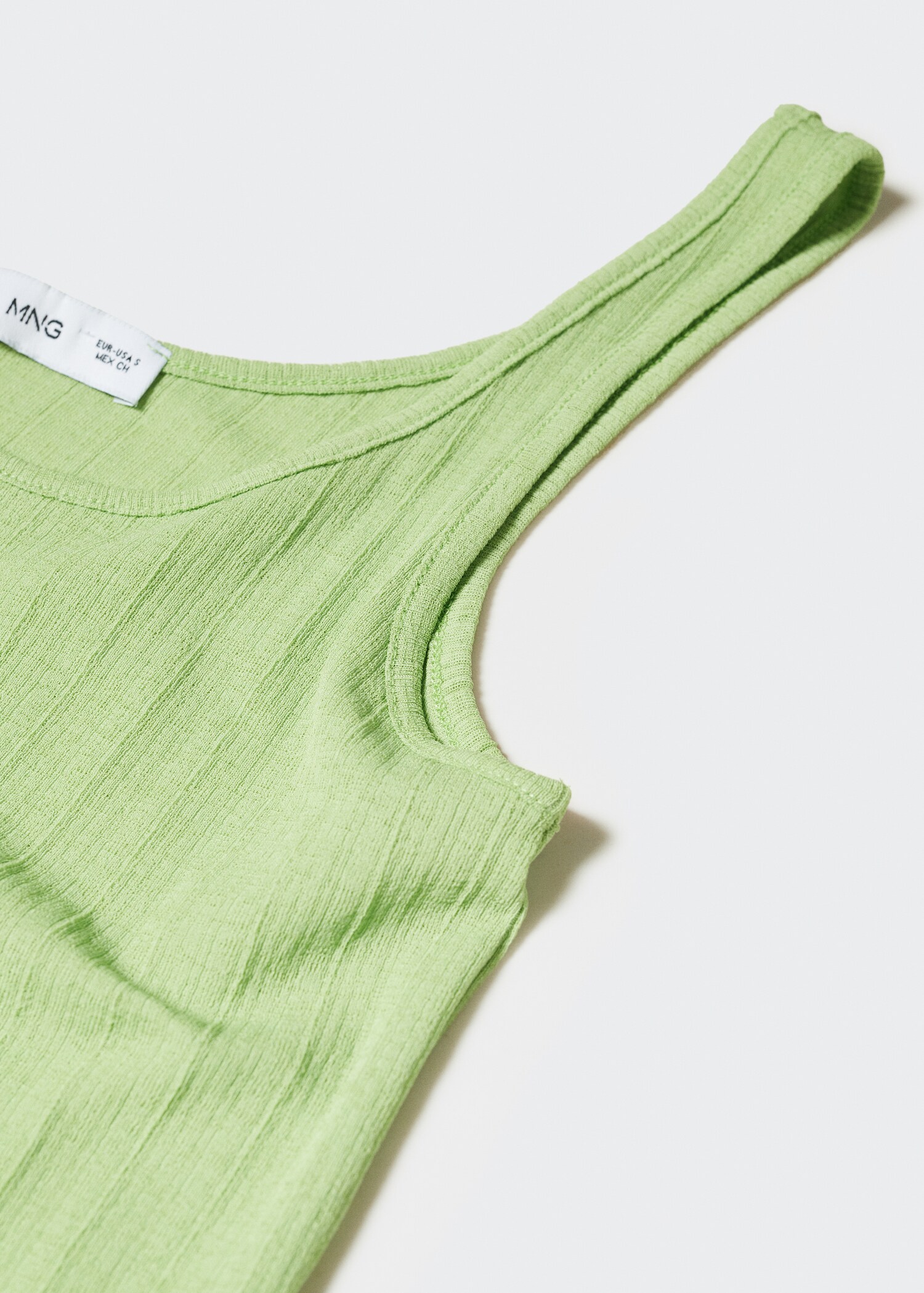 Geripptes Trägershirt - Detail des Artikels 8