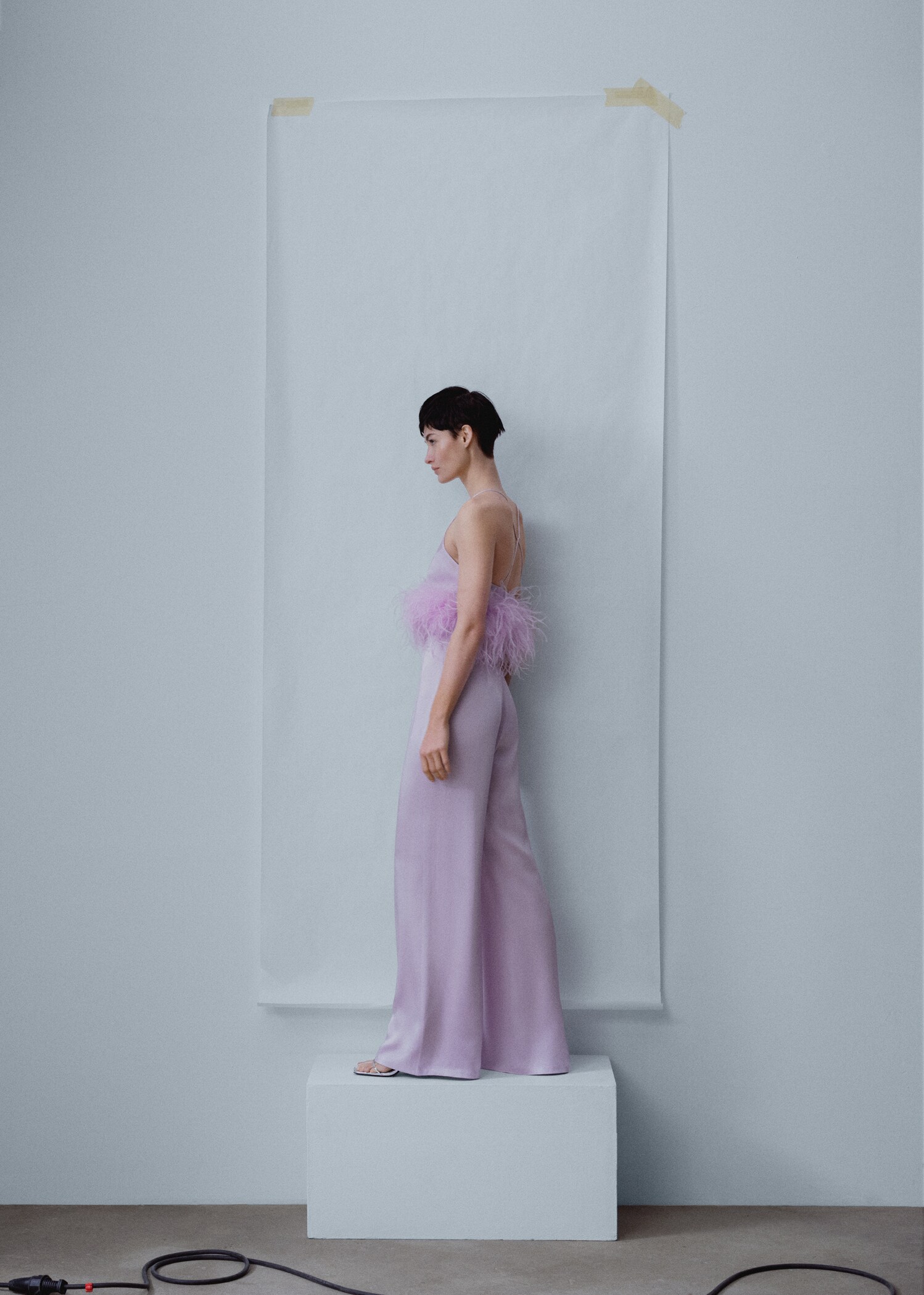 Satin top with feather detail - Details of the article 4