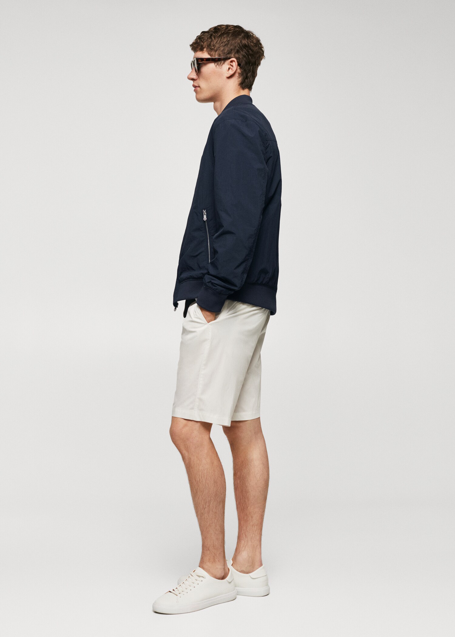 Lightweight fabric bomber jacket - Details of the article 2