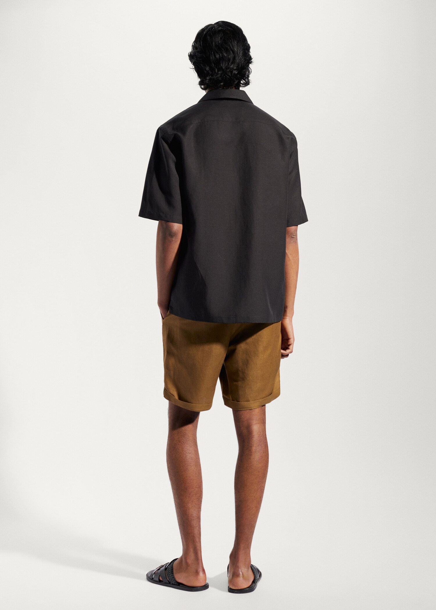 Camisa regular fit lino bowling - Reverso del artículo