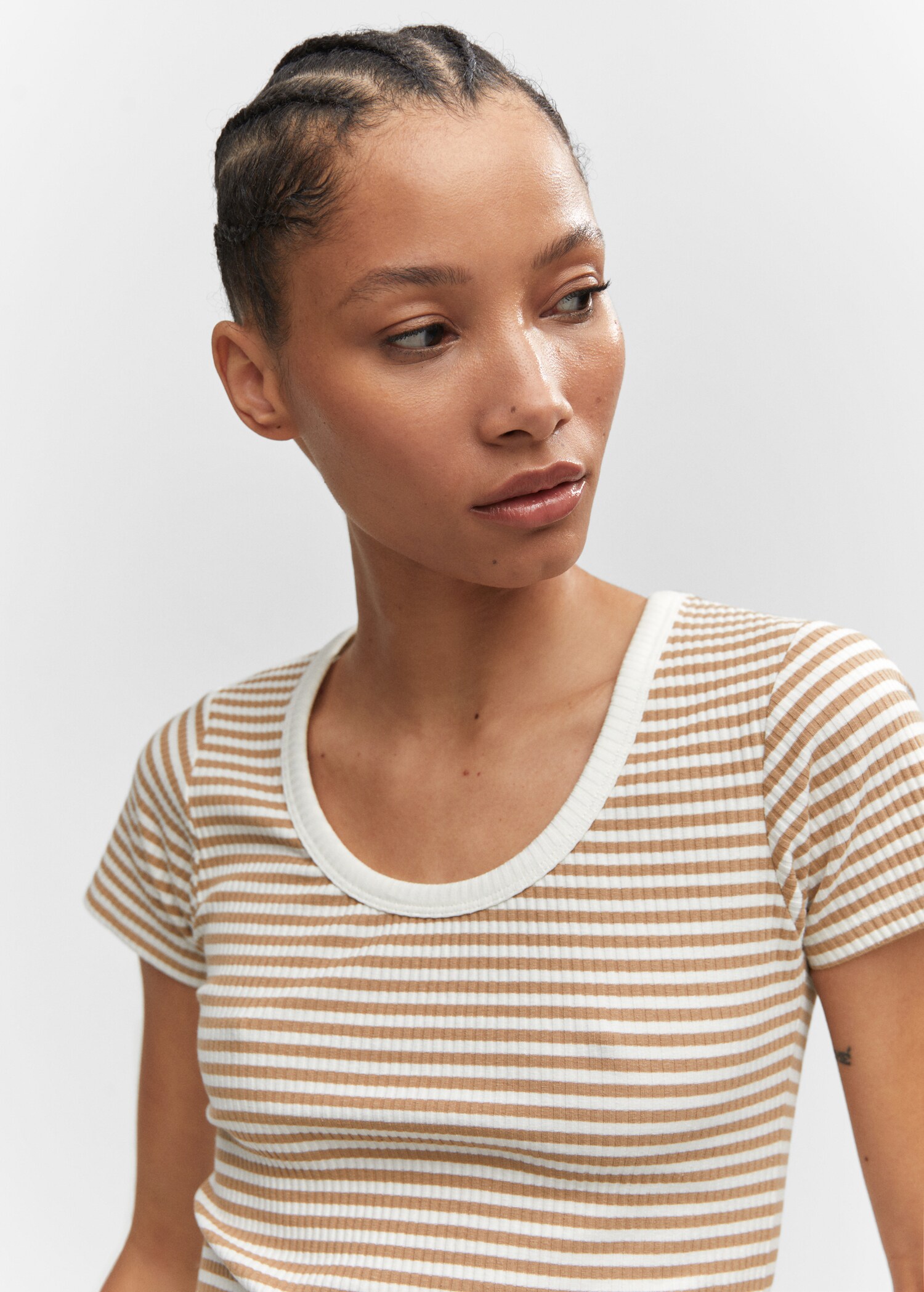 T-shirt riscas textura - Pormenor do artigo 1