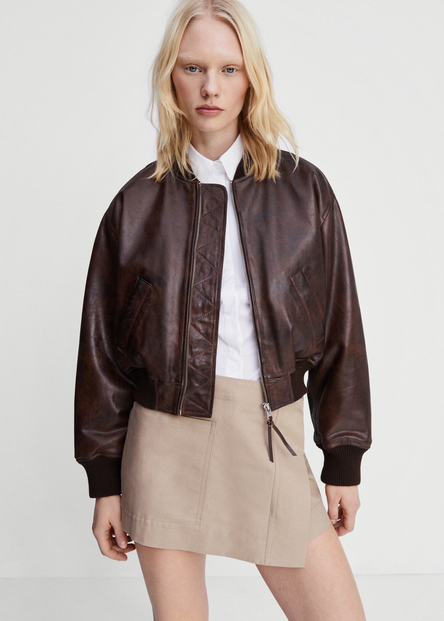 Wrap mini-skirt with pockets - Details of the article 1