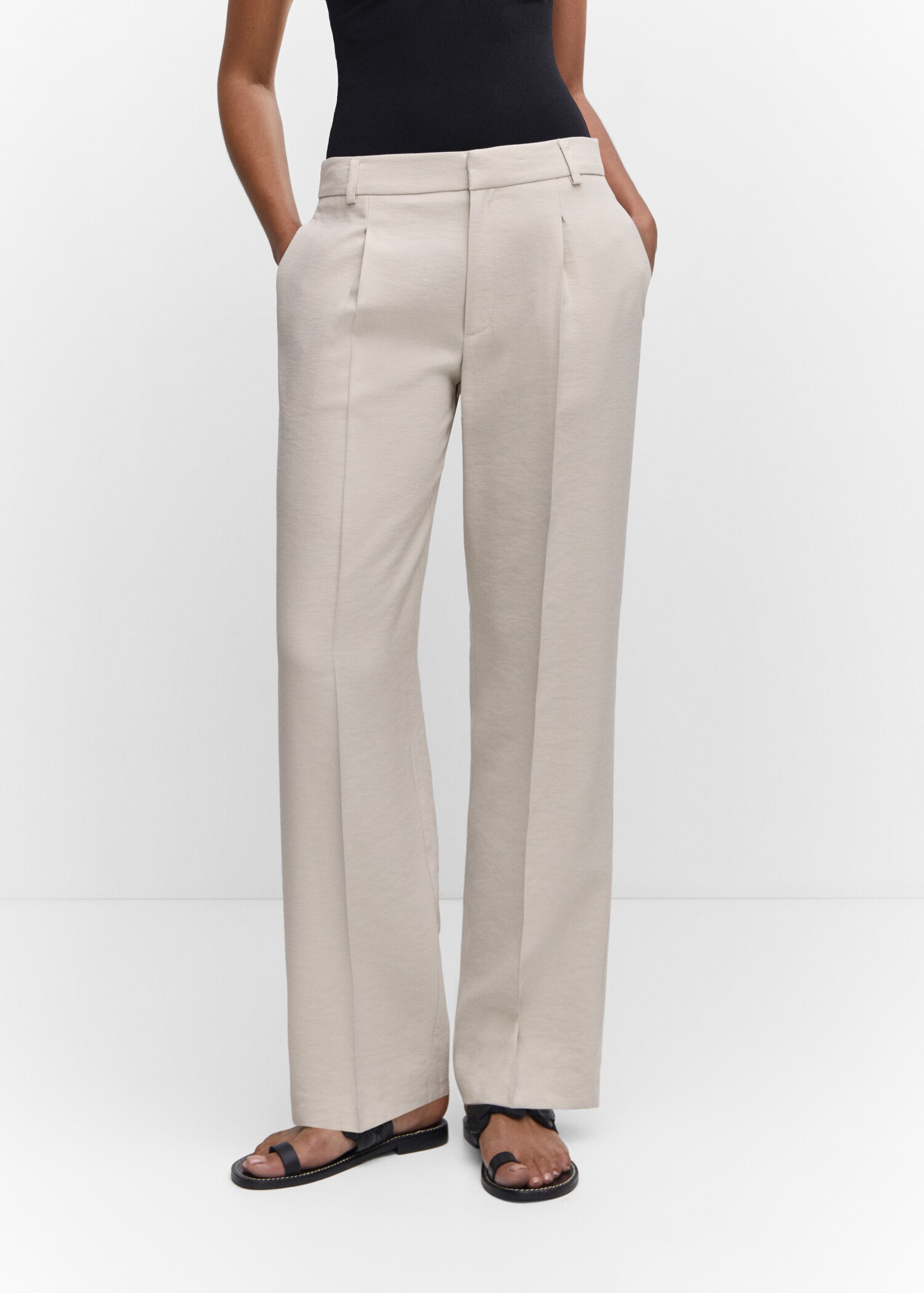 Pantalón recto pinzas - Plano medio