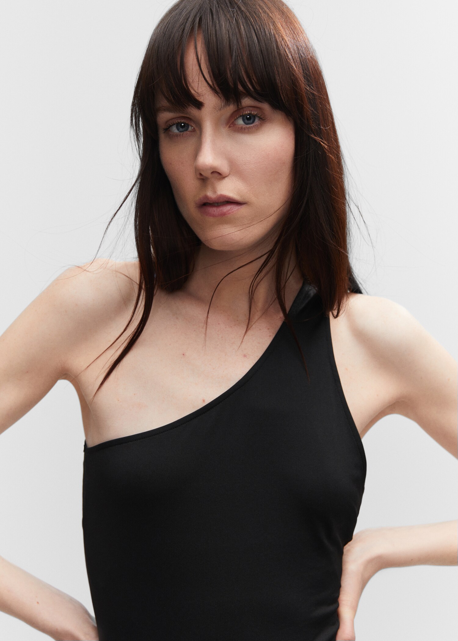 Asymmetrical open back bodysuit - Details of the article 1