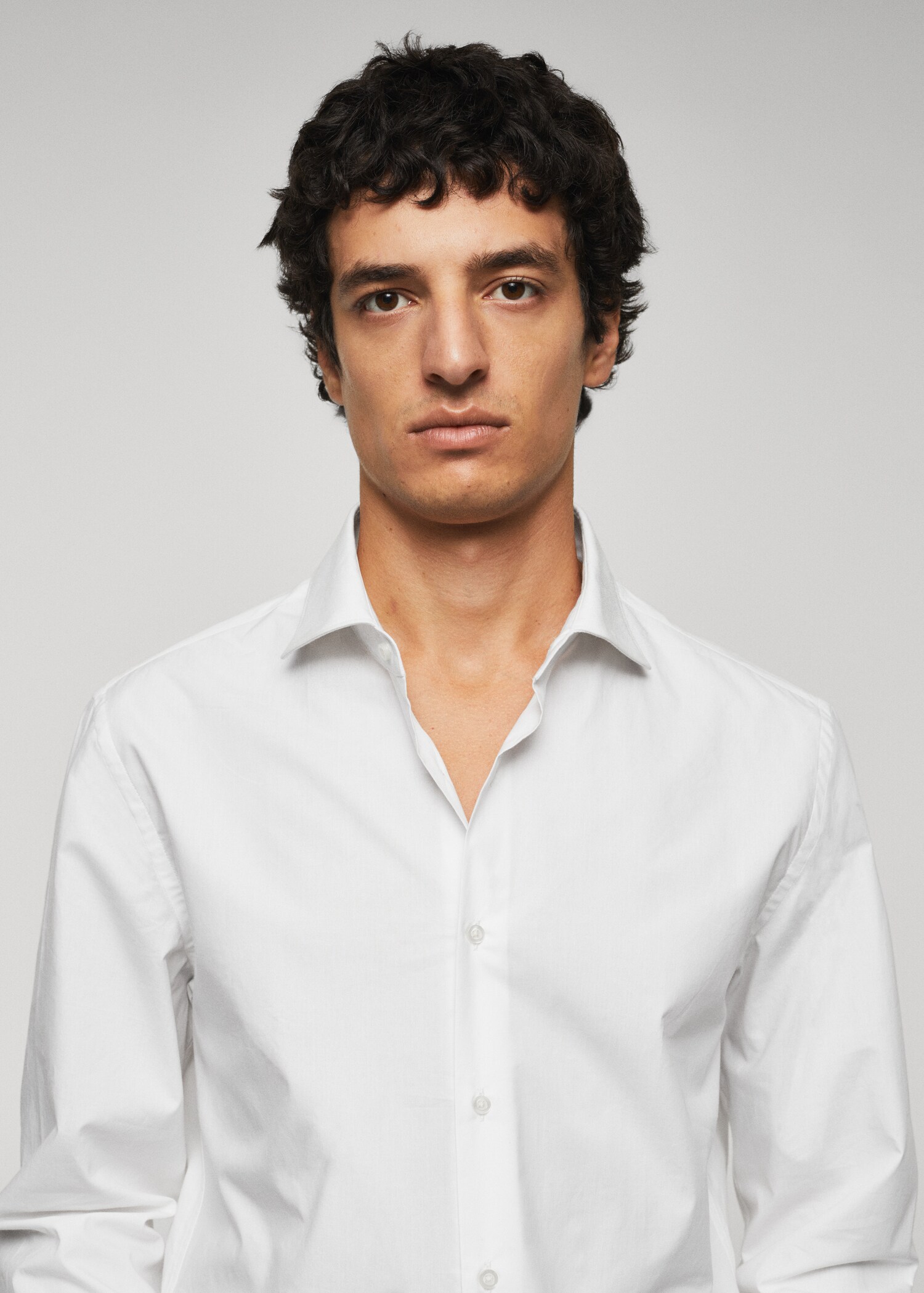 Chemise slim fit en coton stretch - Détail de l'article 4