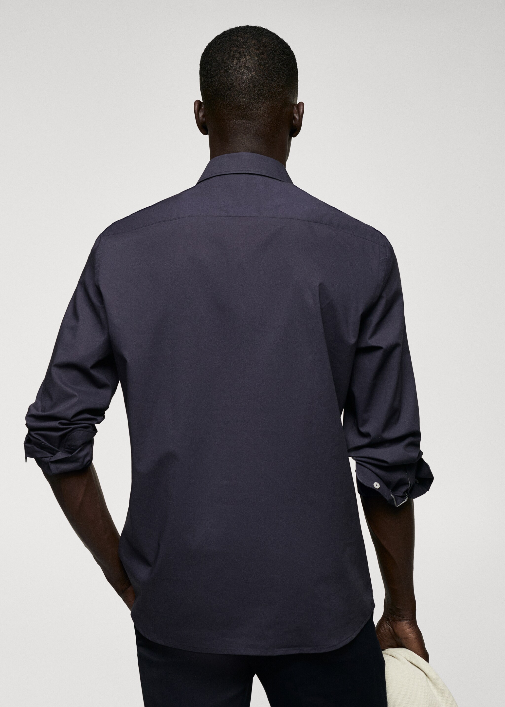 Slim Fit-Hemd aus Stretch-Baumwolle - Rückseite des Artikels