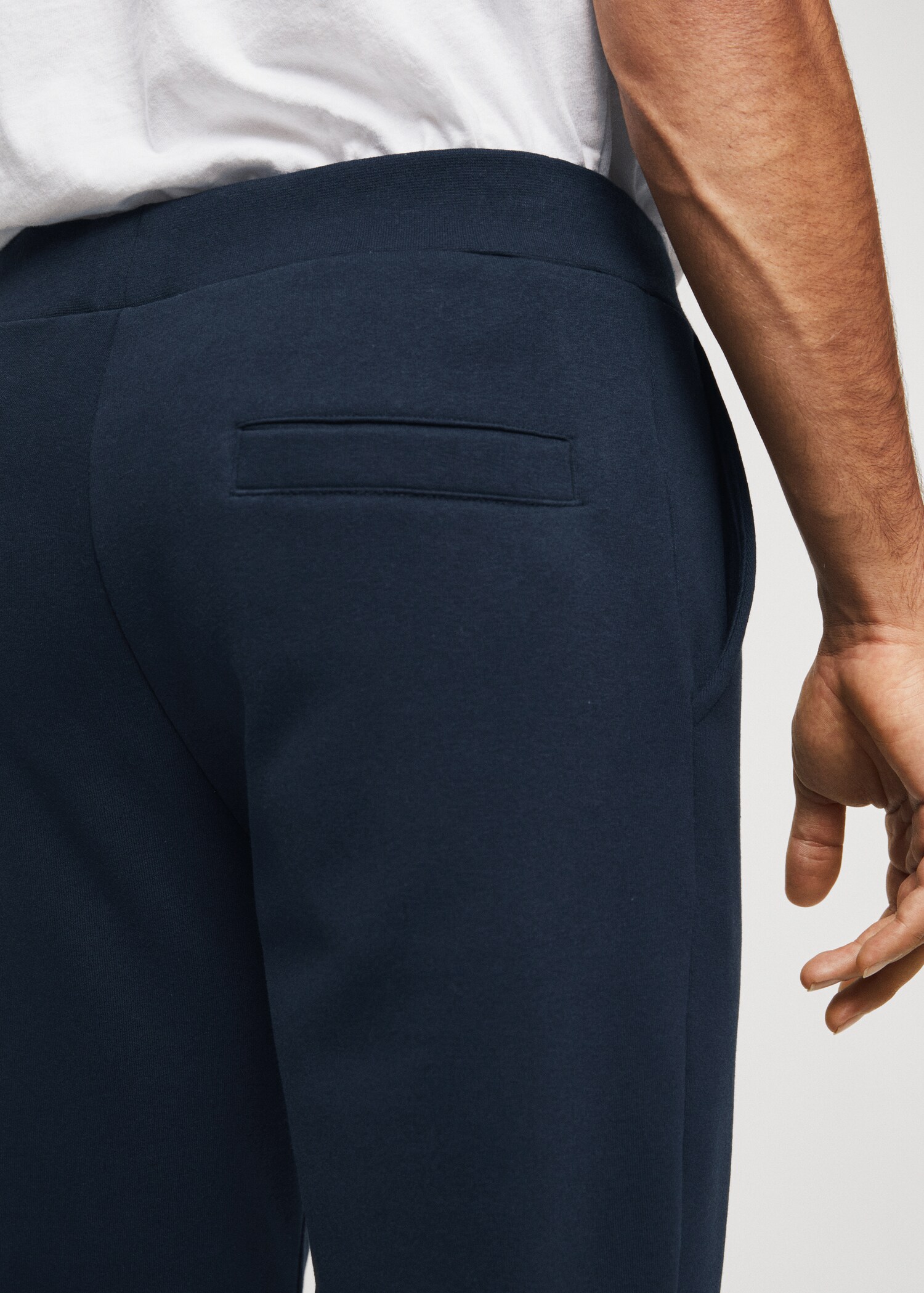 Sustainable cotton jogger pants - Details of the article 4