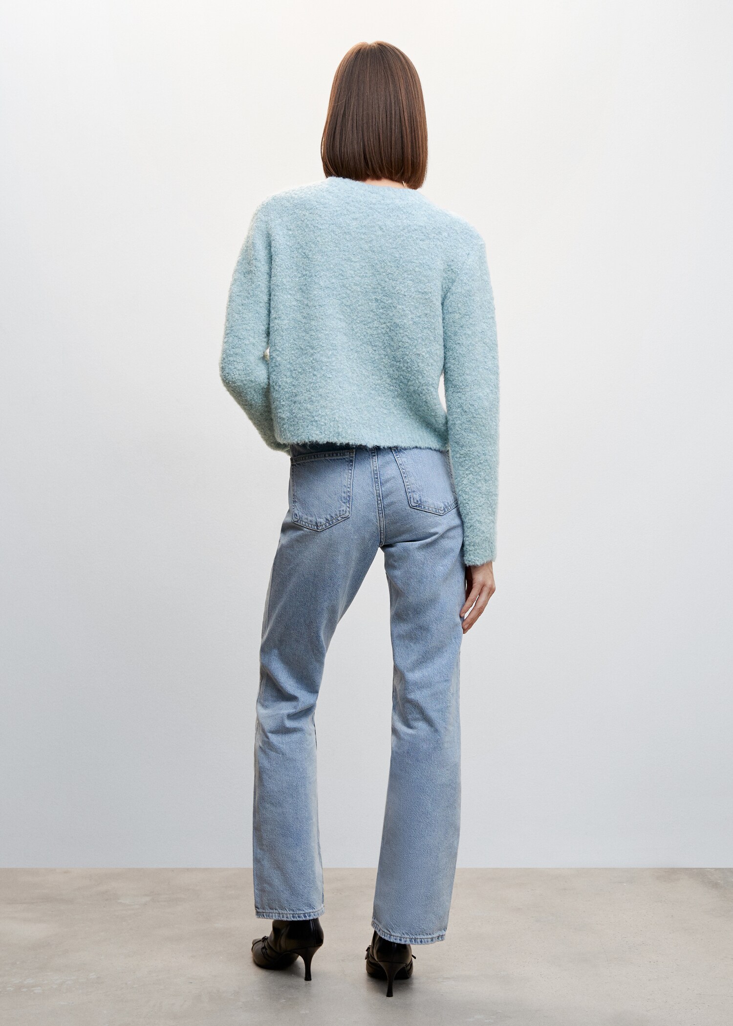 Bouclé sweater - Reverse of the article