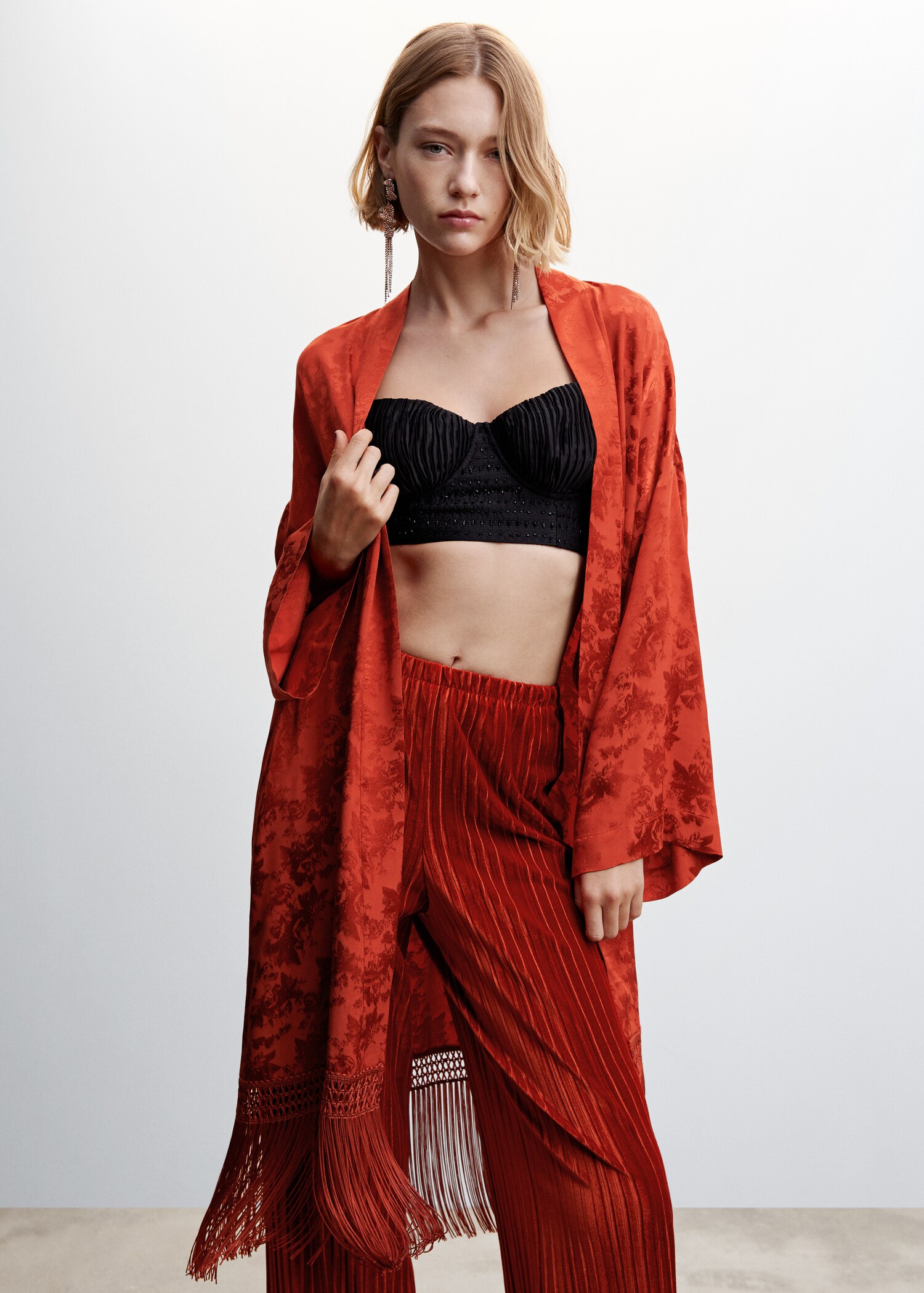 Pleated velvet trousers - Details of the article 1