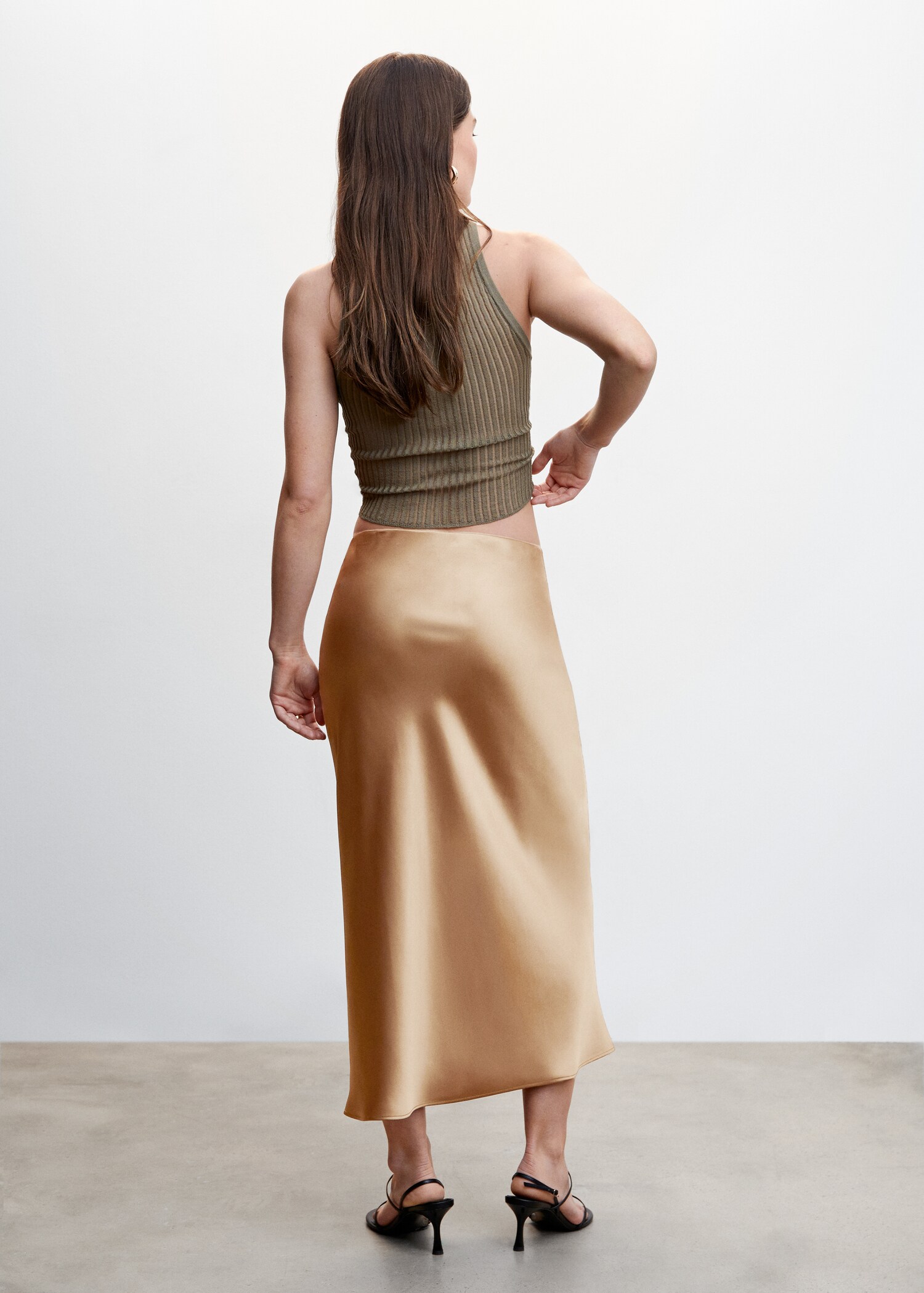 Midi satin skirt - Reverse of the article