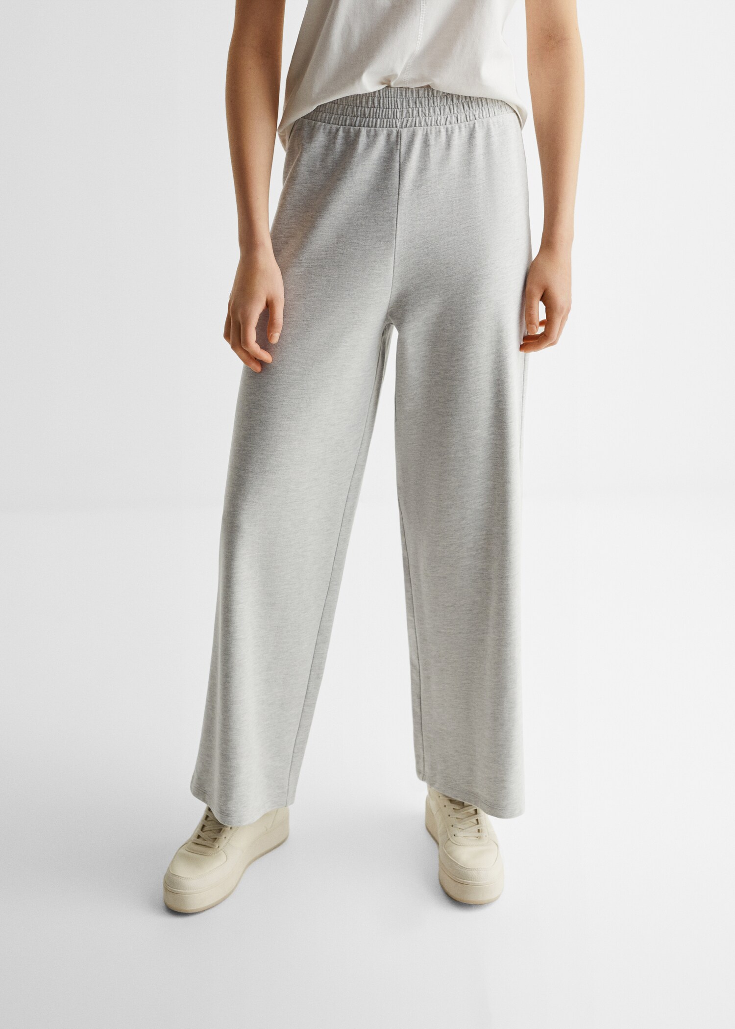Knit jogger-style trousers - Details of the article 6