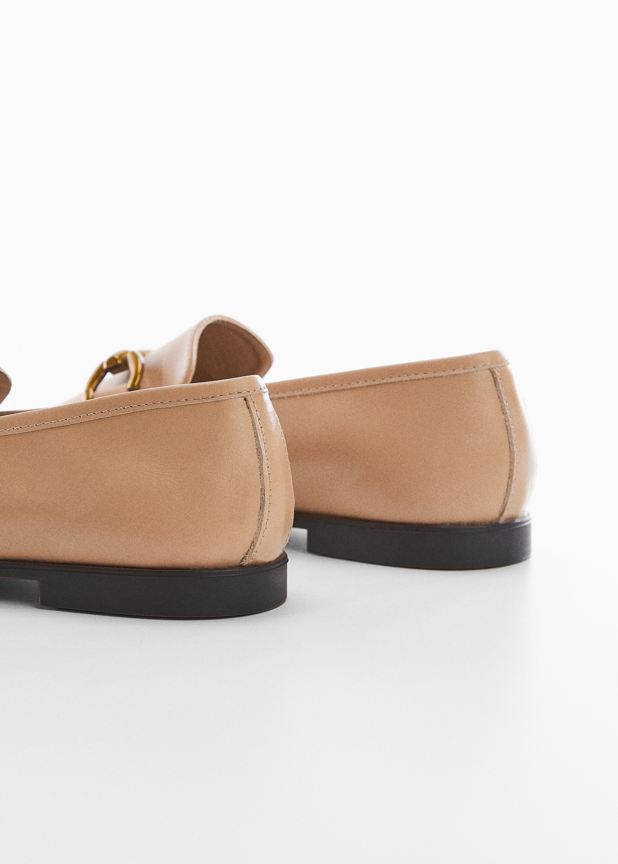 Buckle leather moccasins - Details of the article 2