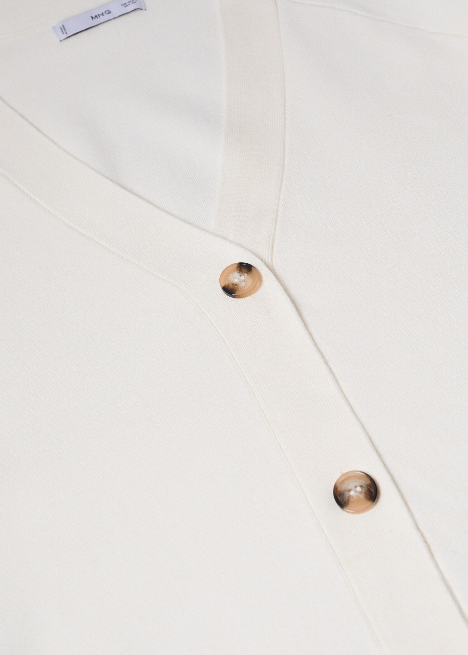 Button knit cardigan - Details of the article 8
