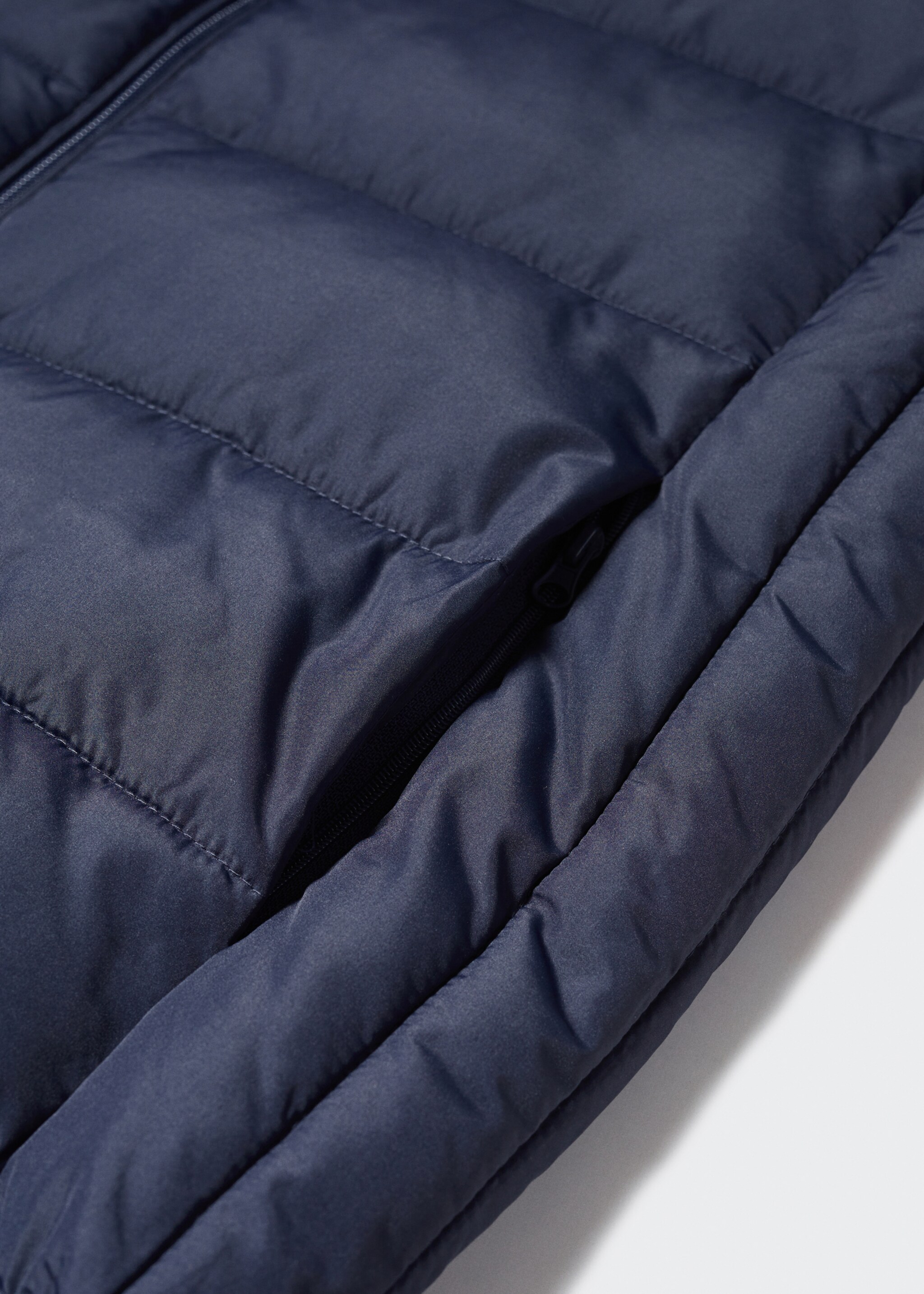 Feather gilet - Details of the article 8