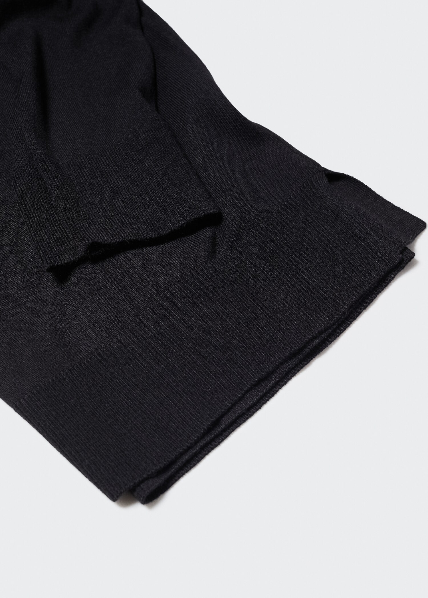 Fine-knit sweater - Details of the article 8